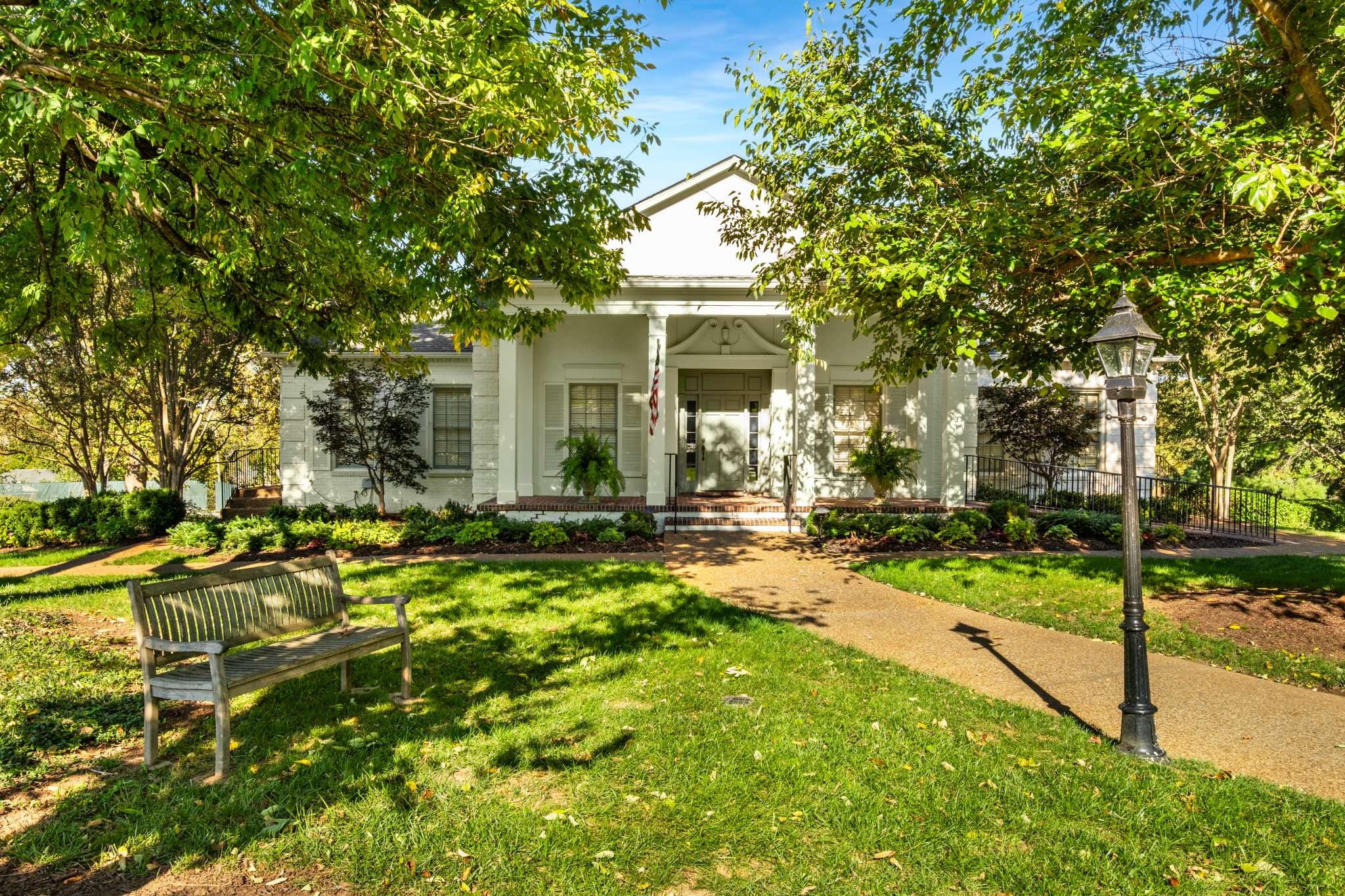 193 Moultrie Park