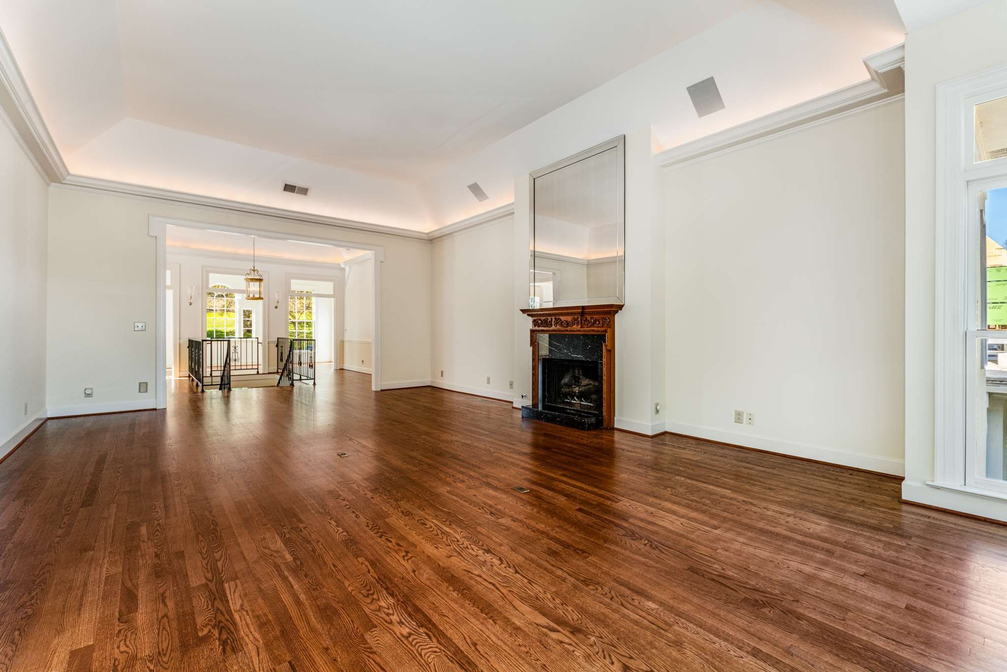 193 Moultrie Park