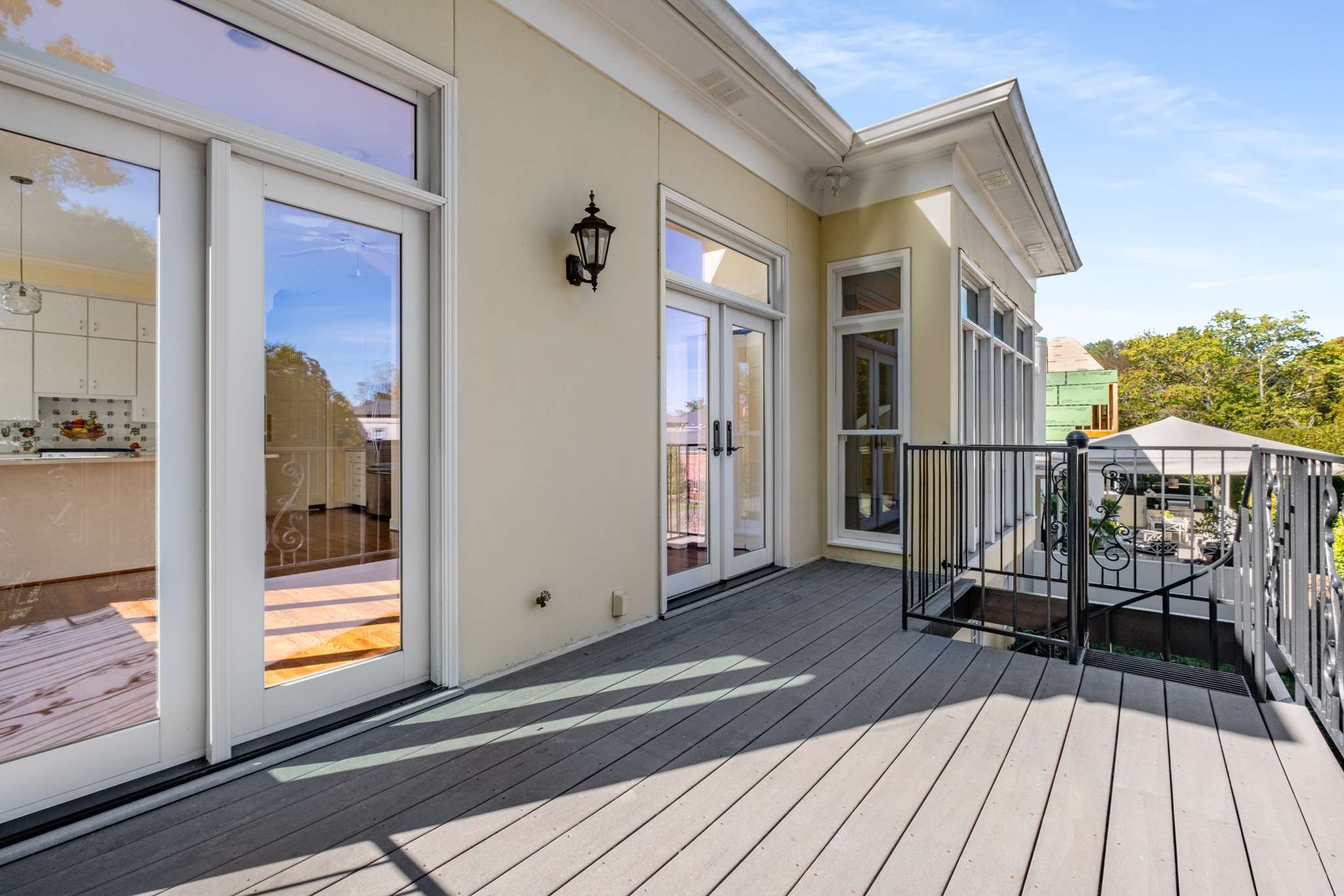 193 Moultrie Park