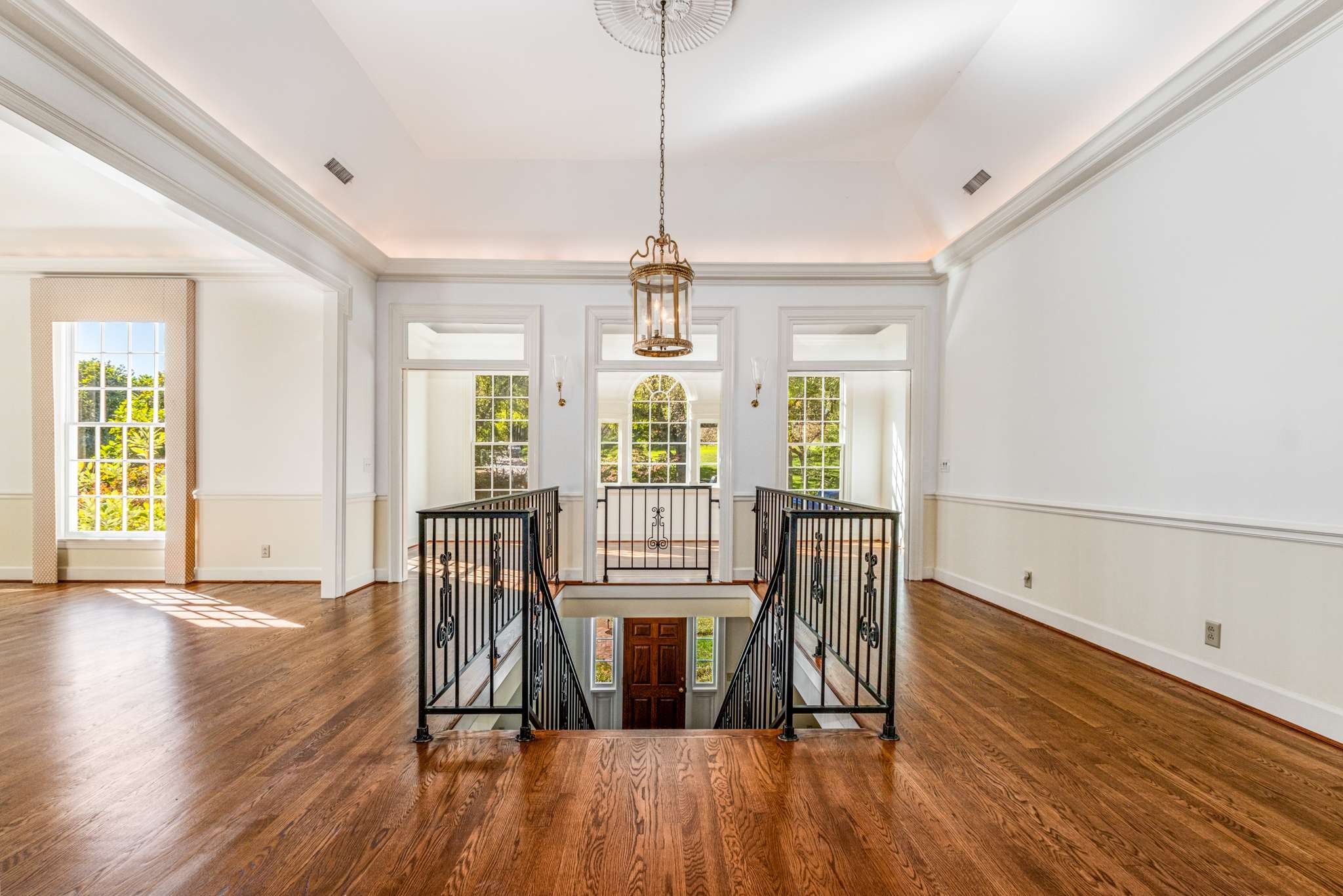 193 Moultrie Park