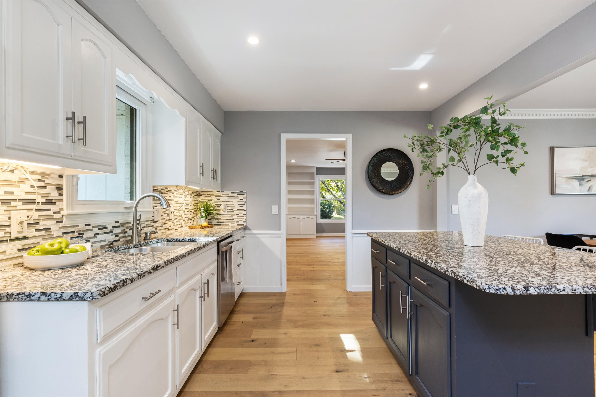 4016 Port Jamaica Ct