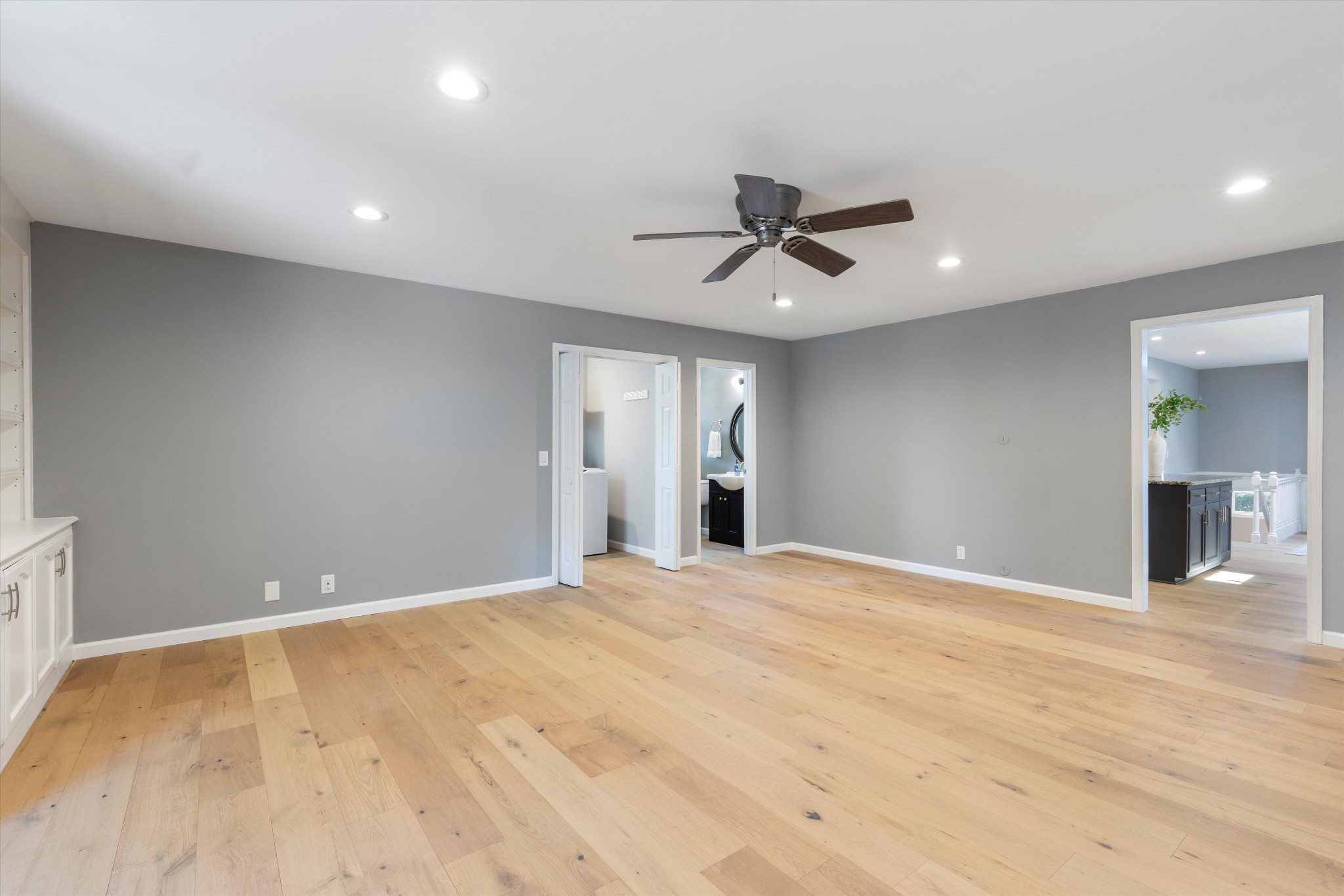 4016 Port Jamaica Ct