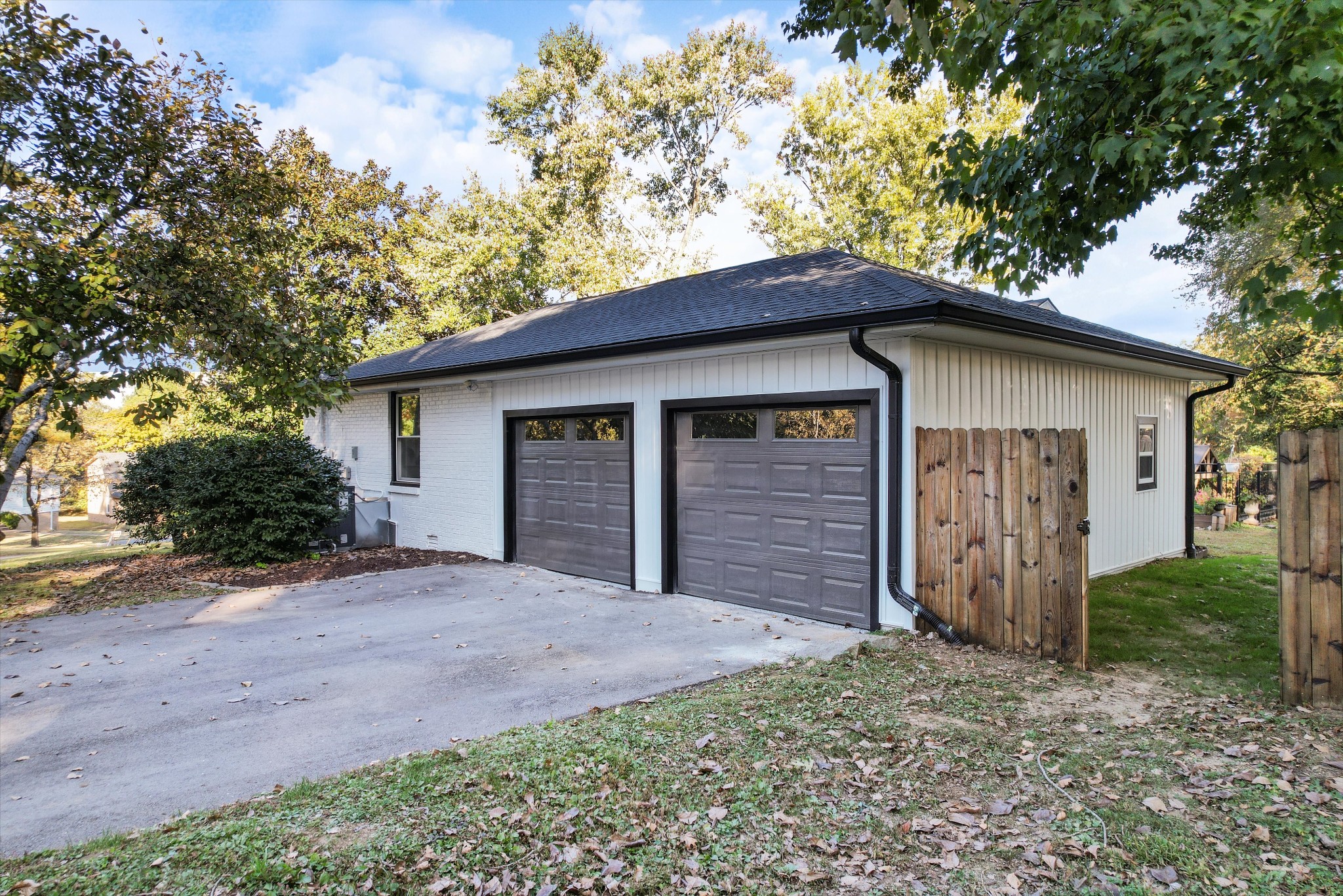 4016 Port Jamaica Ct