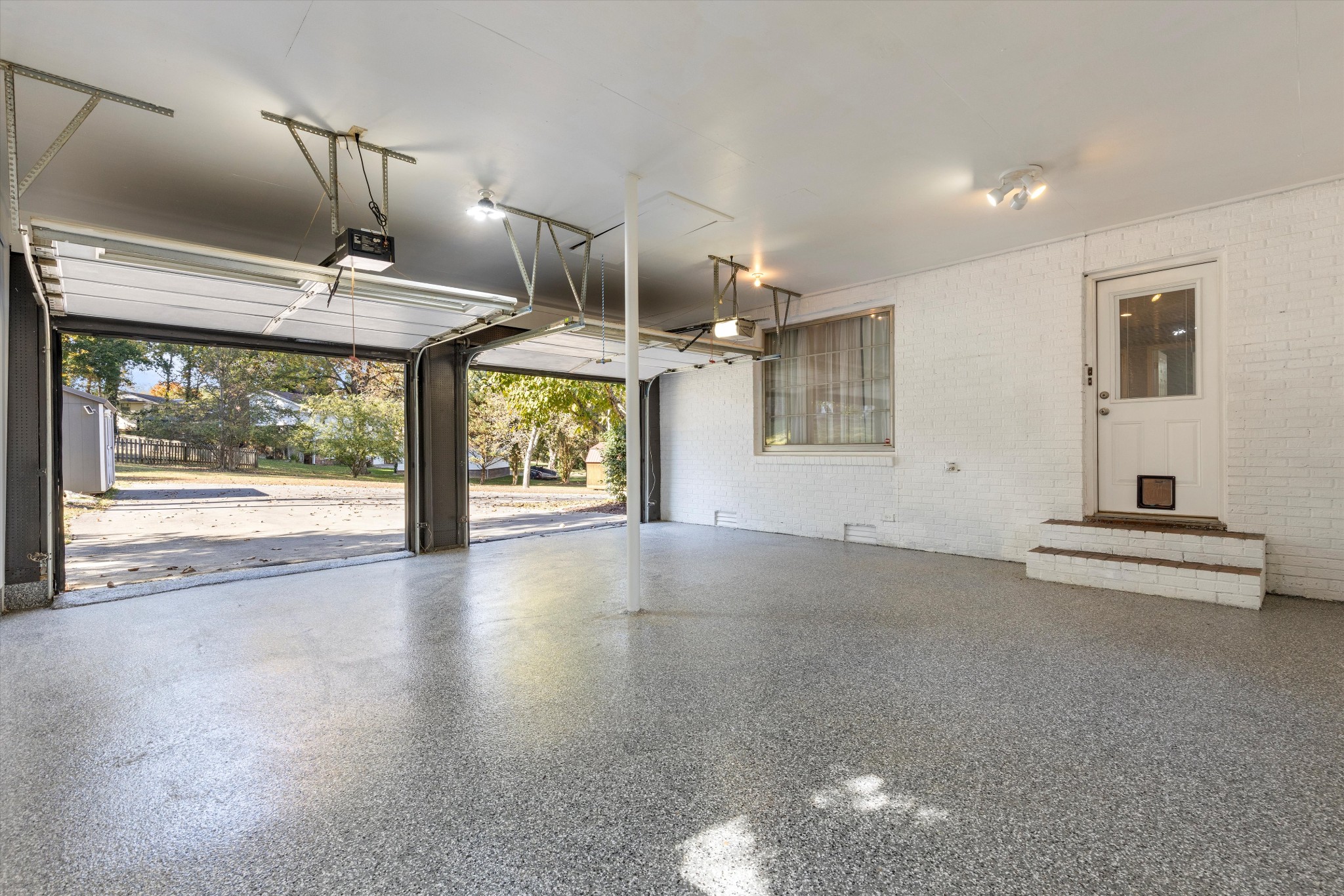 4016 Port Jamaica Ct