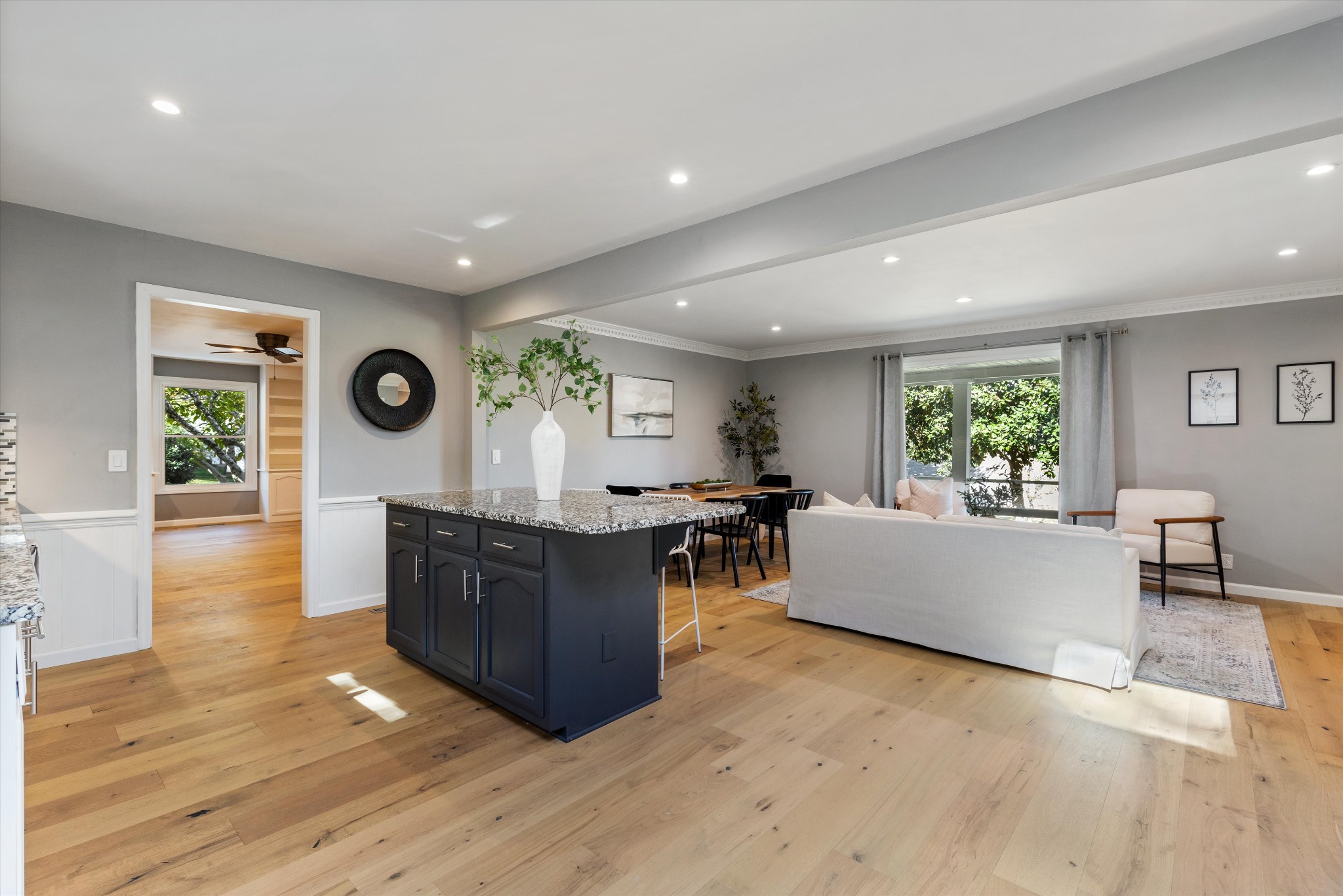 4016 Port Jamaica Ct