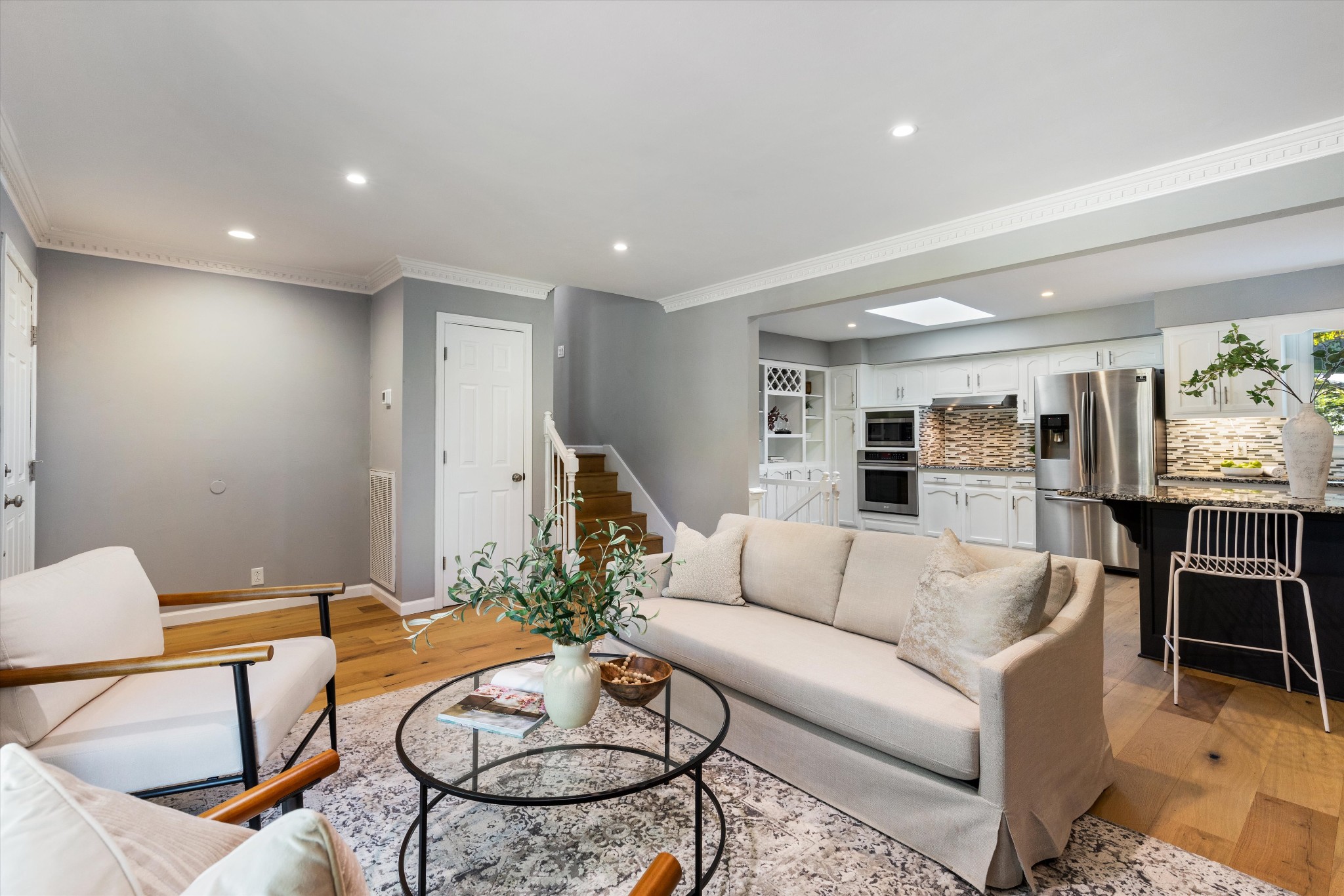 4016 Port Jamaica Ct