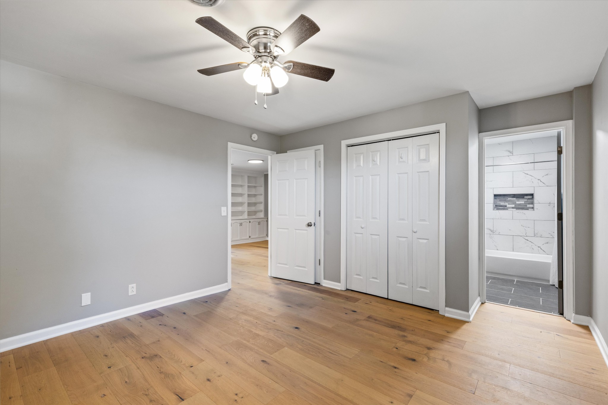 4016 Port Jamaica Ct