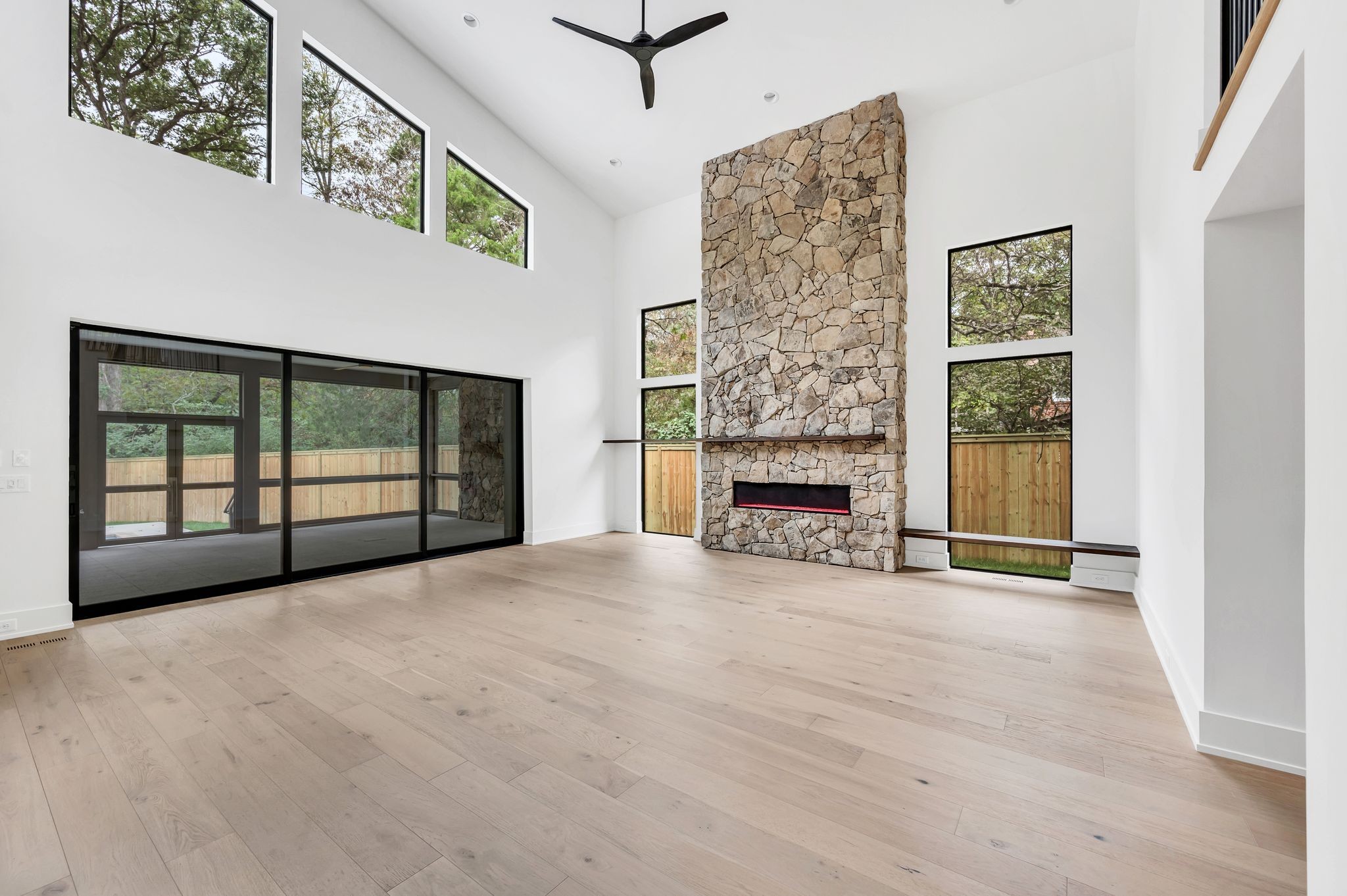 717 Richfield Dr