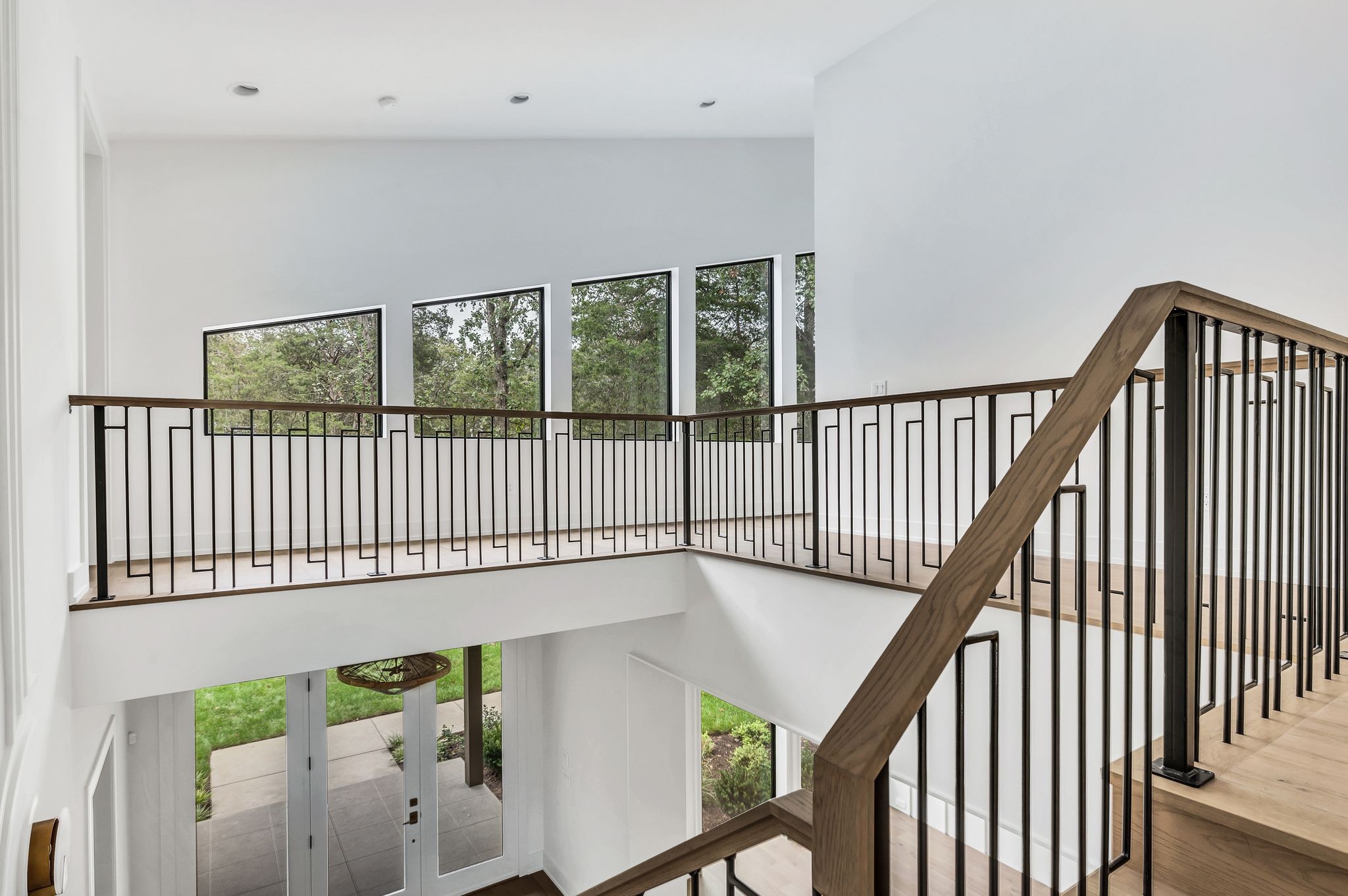 717 Richfield Dr