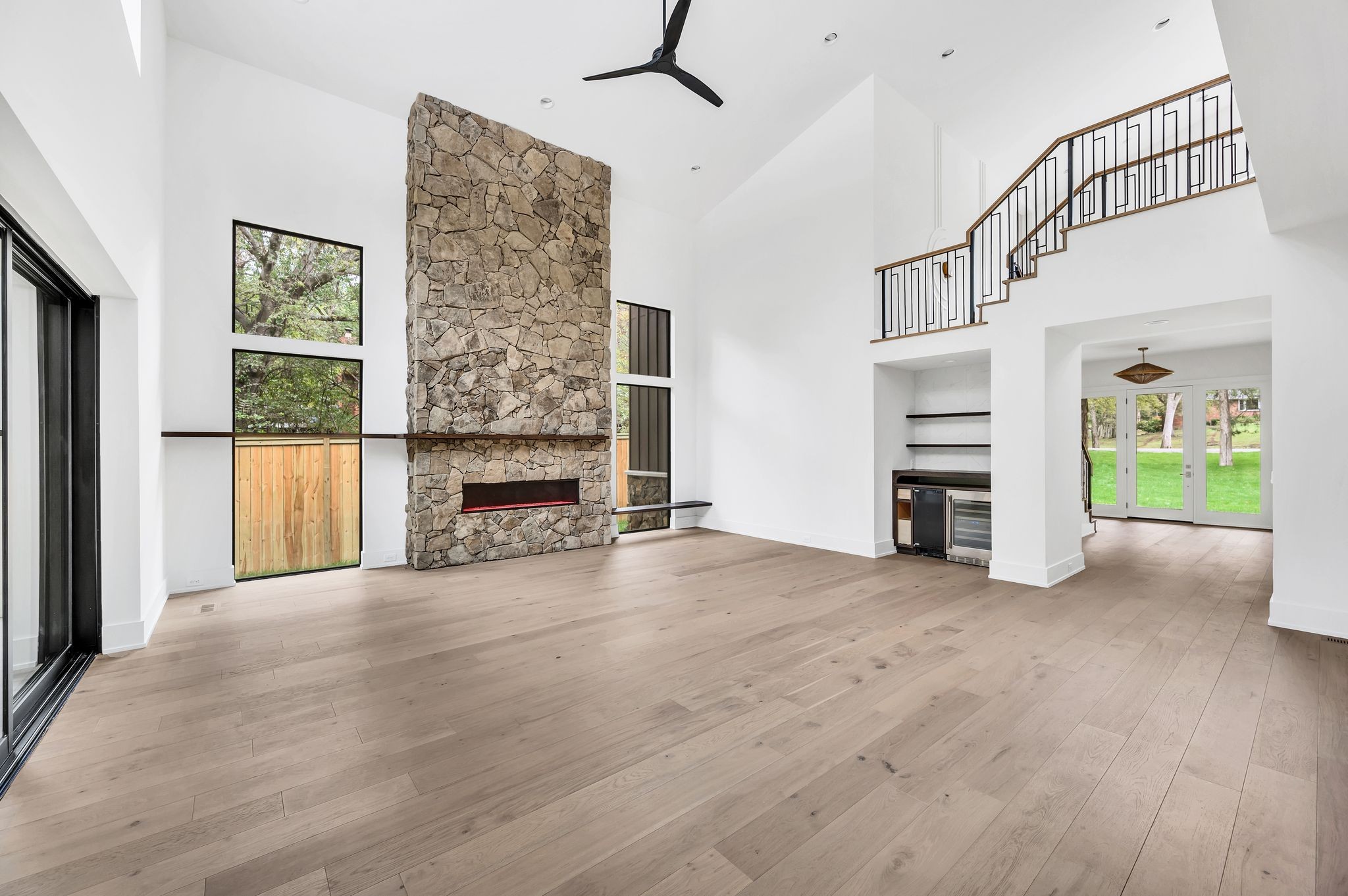 717 Richfield Dr