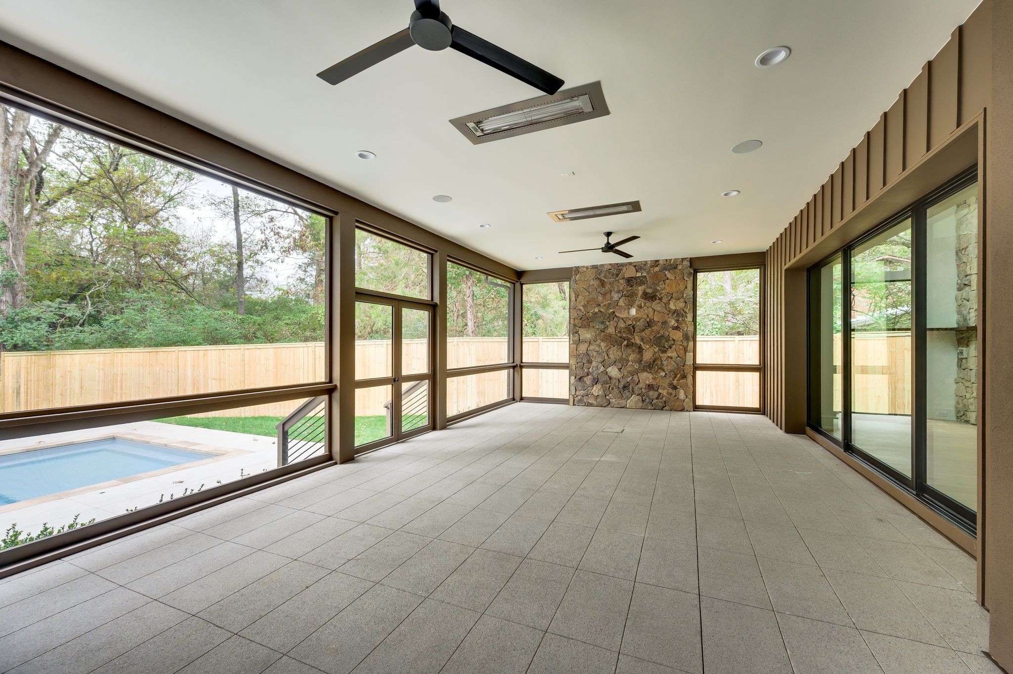 717 Richfield Dr