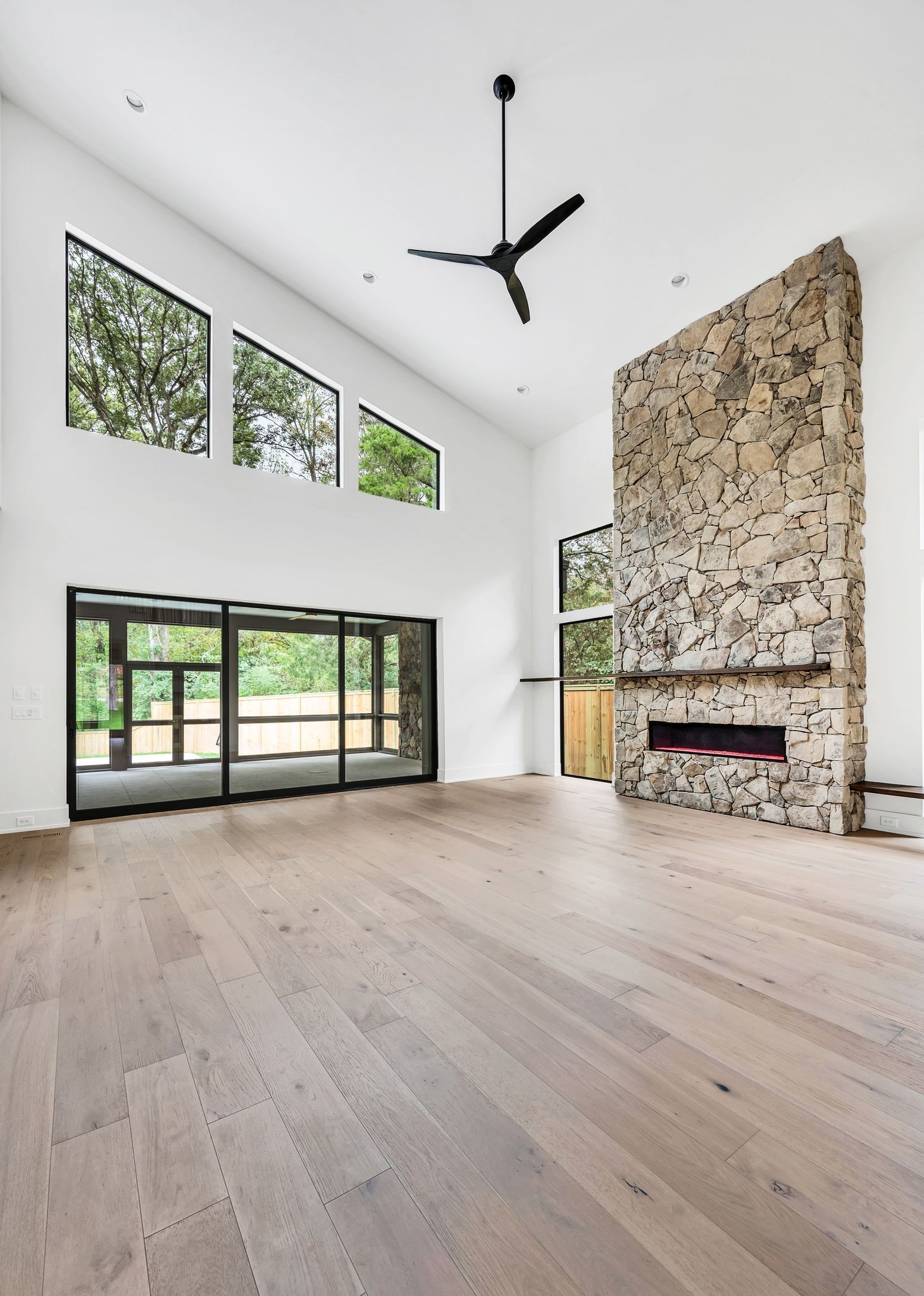 717 Richfield Dr