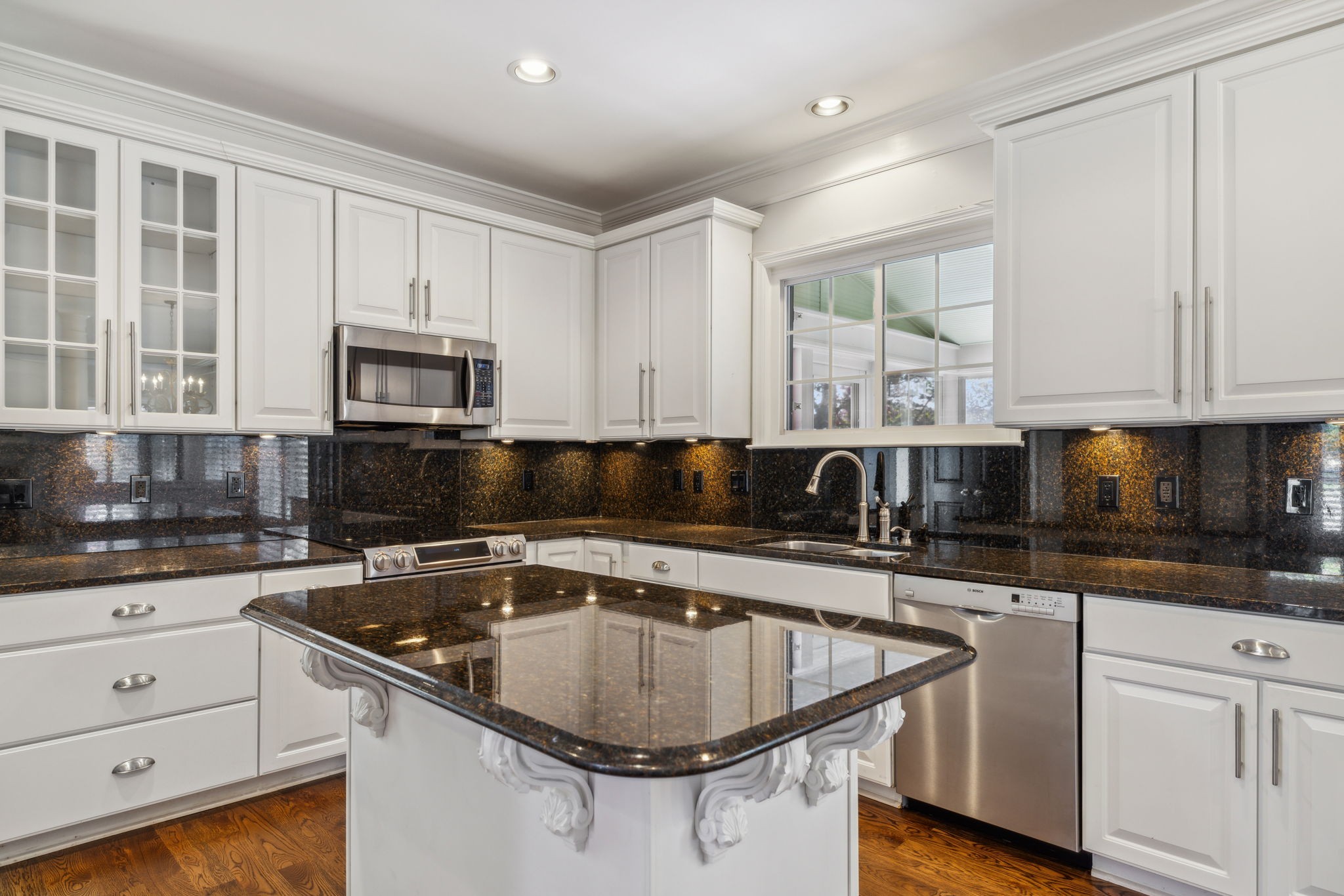 234 Lighthouse Ter