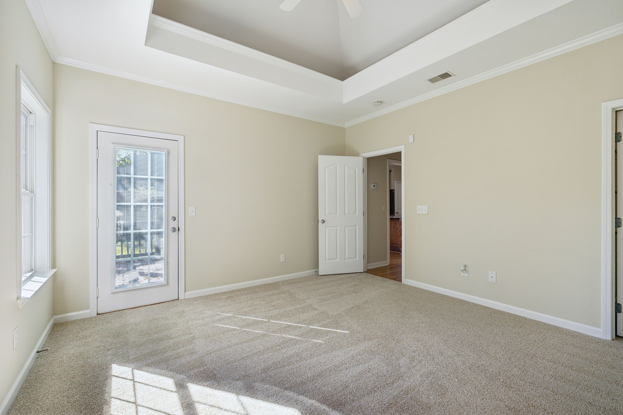 2634 Mission Ridge Dr