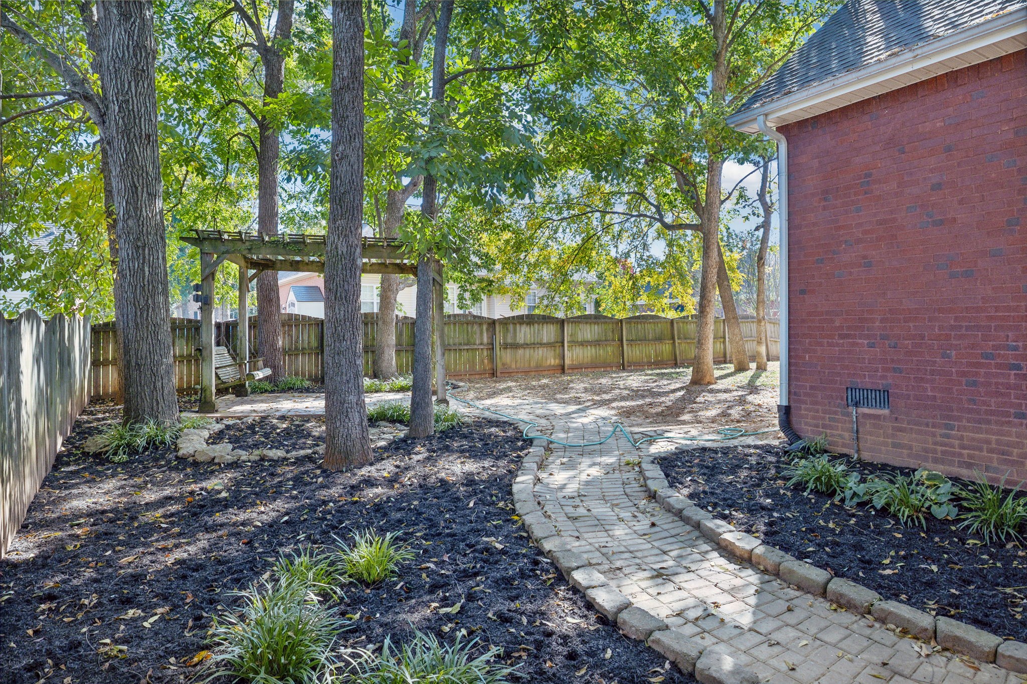 2634 Mission Ridge Dr