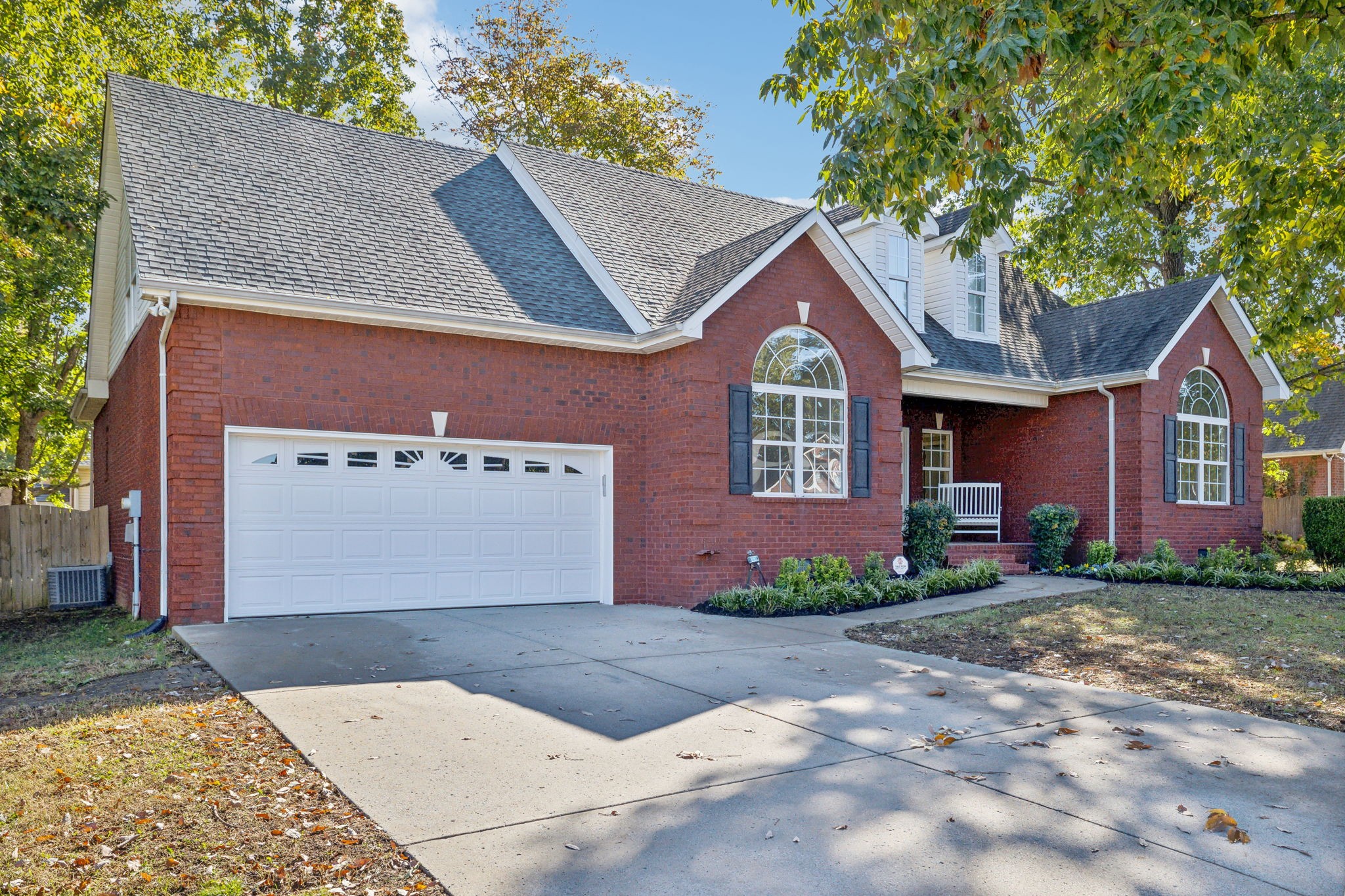 2634 Mission Ridge Dr