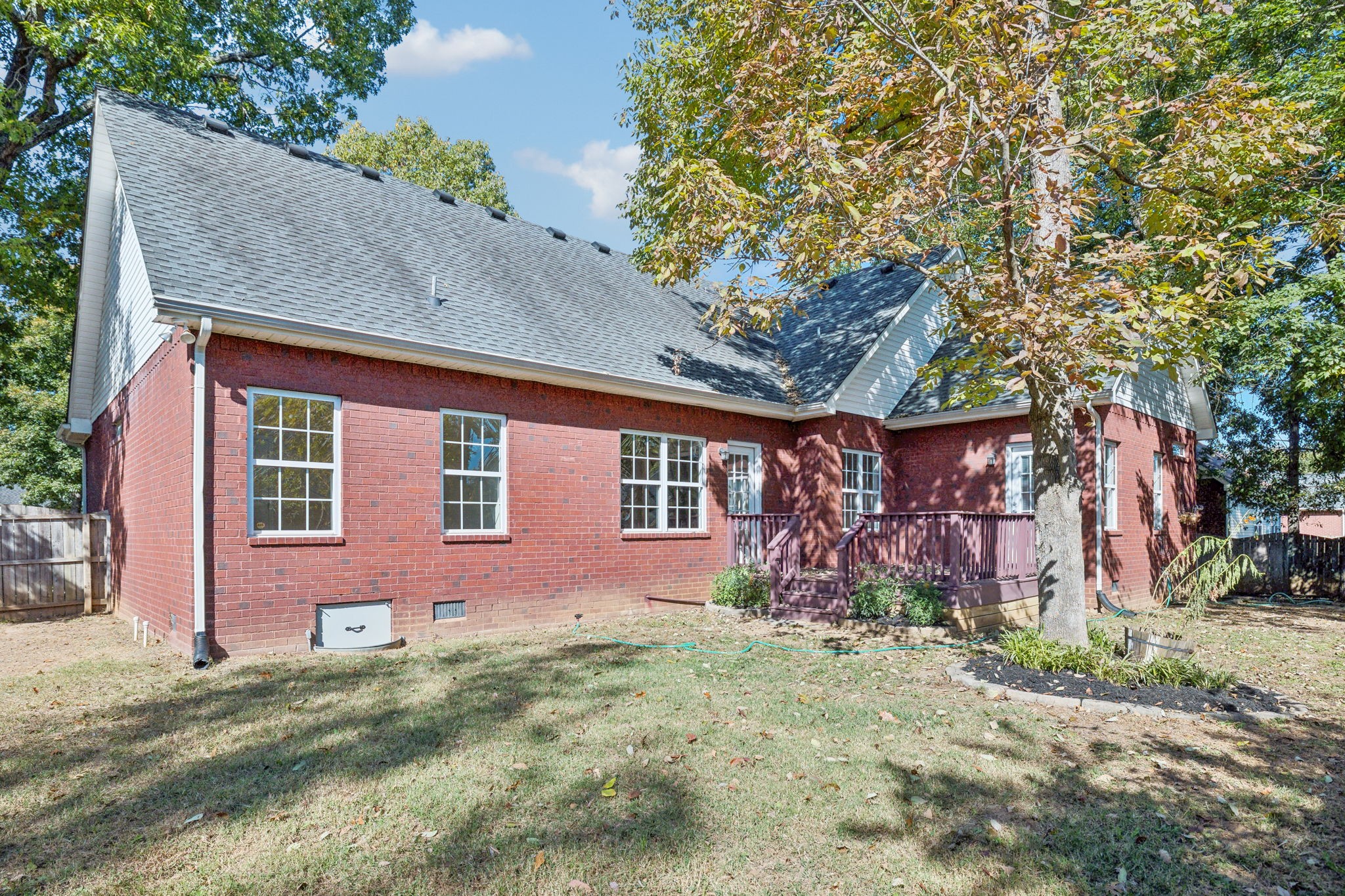 2634 Mission Ridge Dr