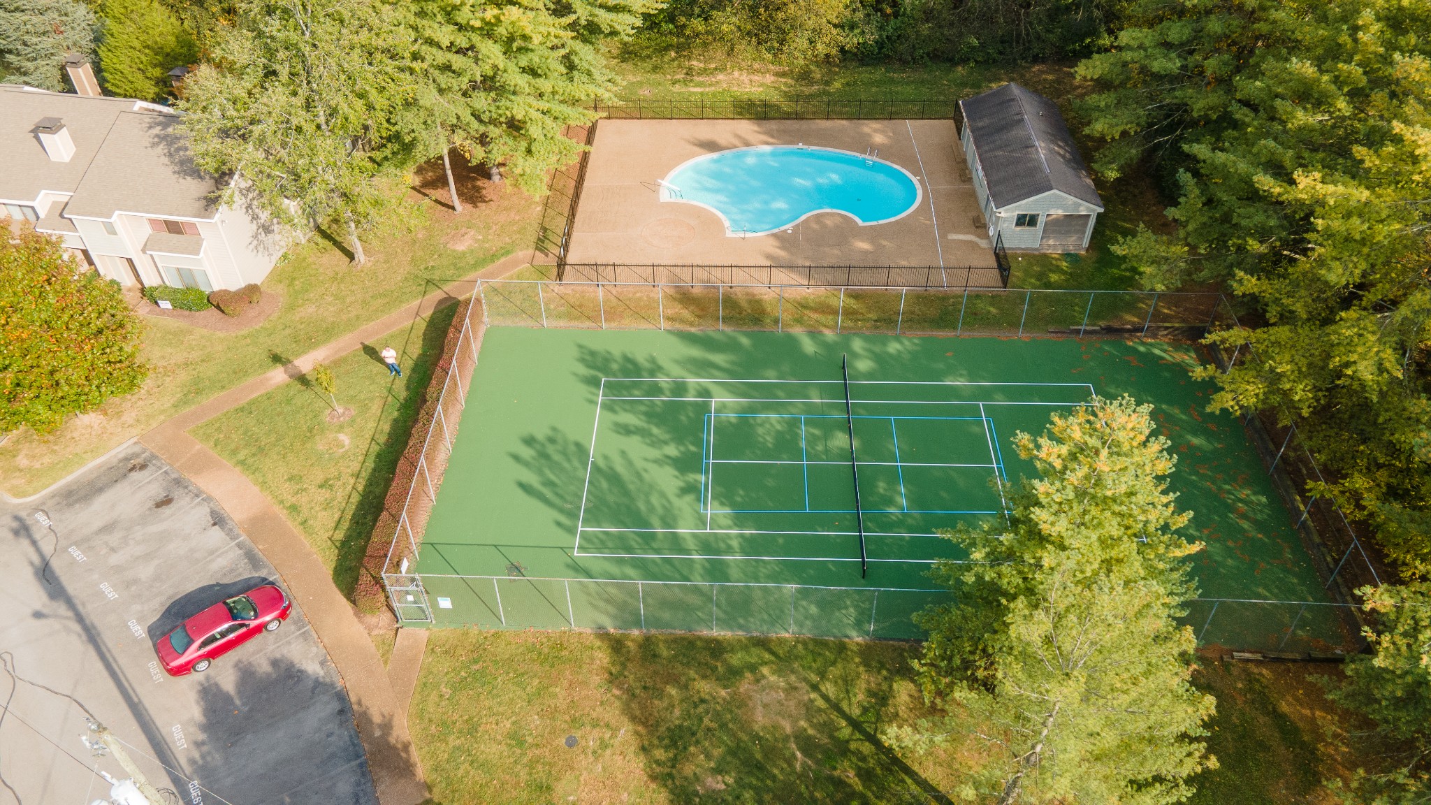 609 Barlin Dr