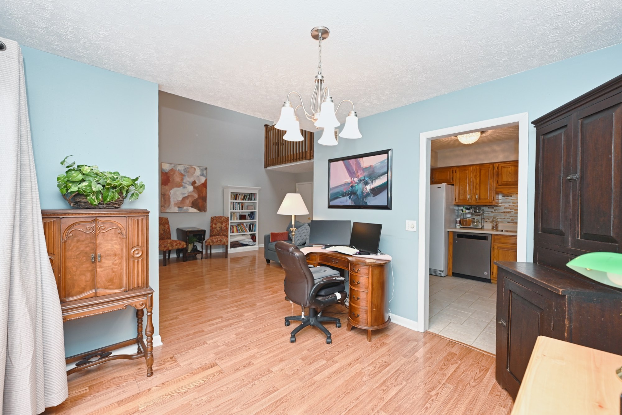 609 Barlin Dr