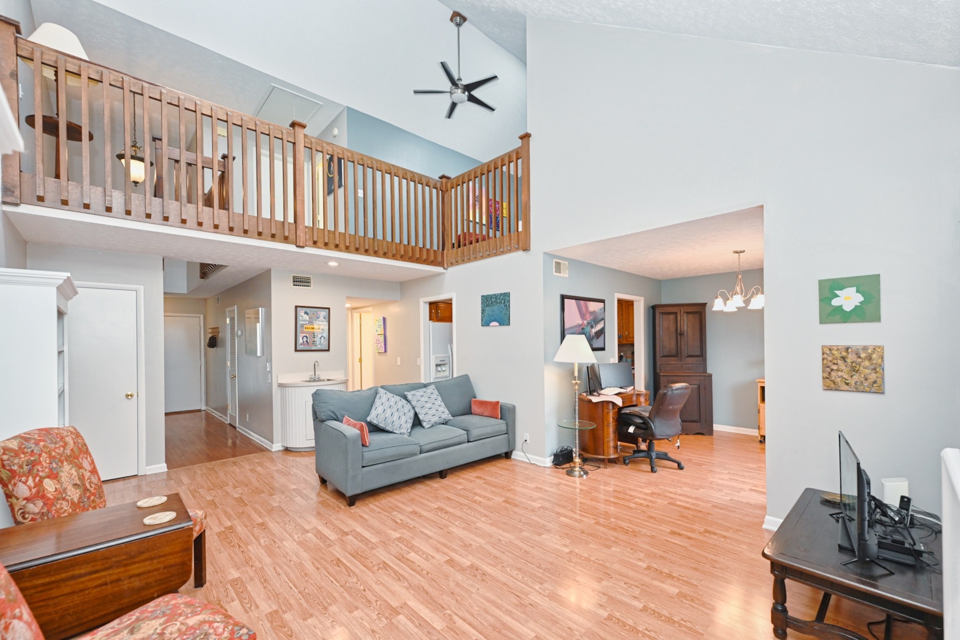 609 Barlin Dr