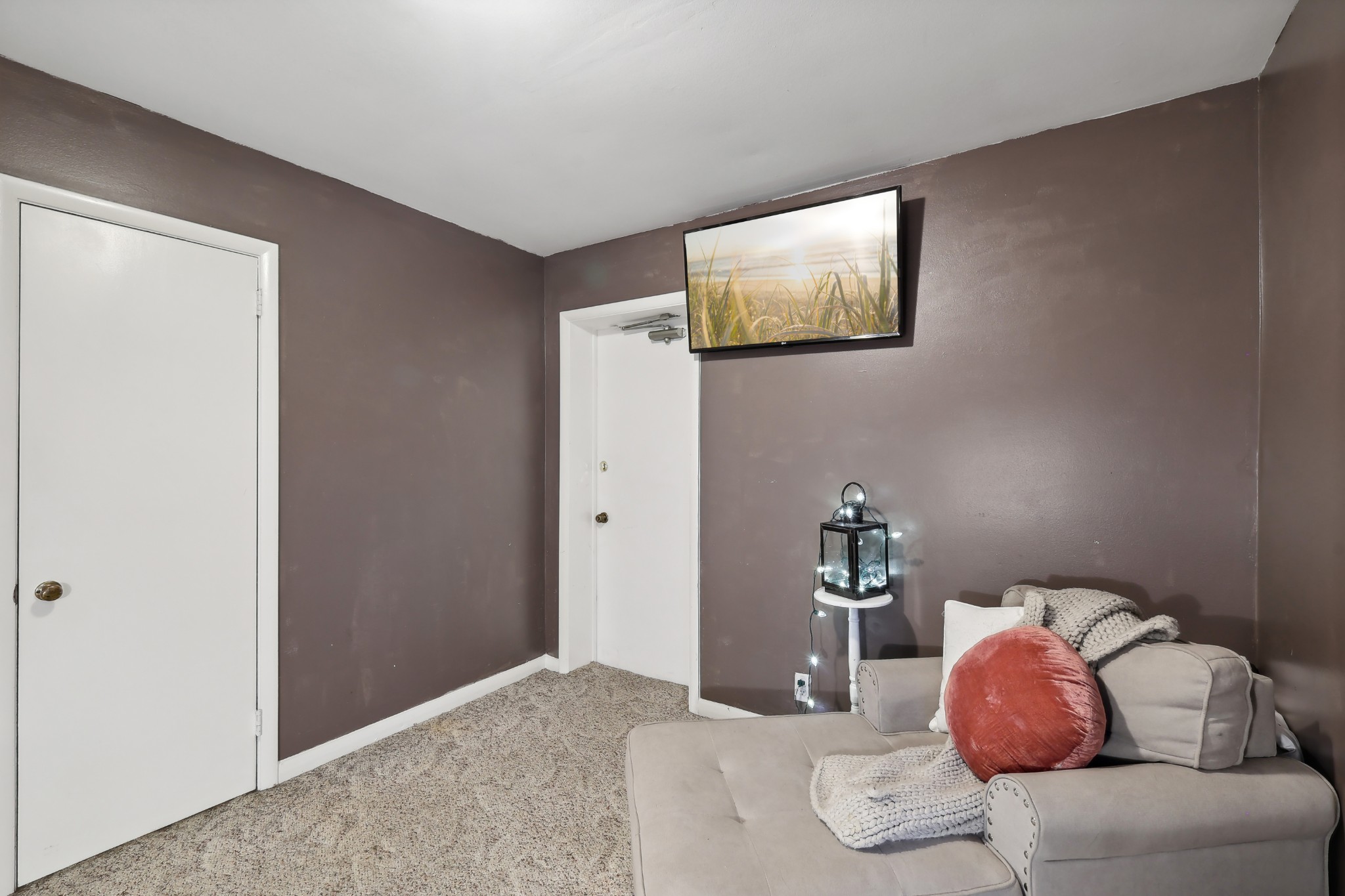 2517 Woodberry Dr