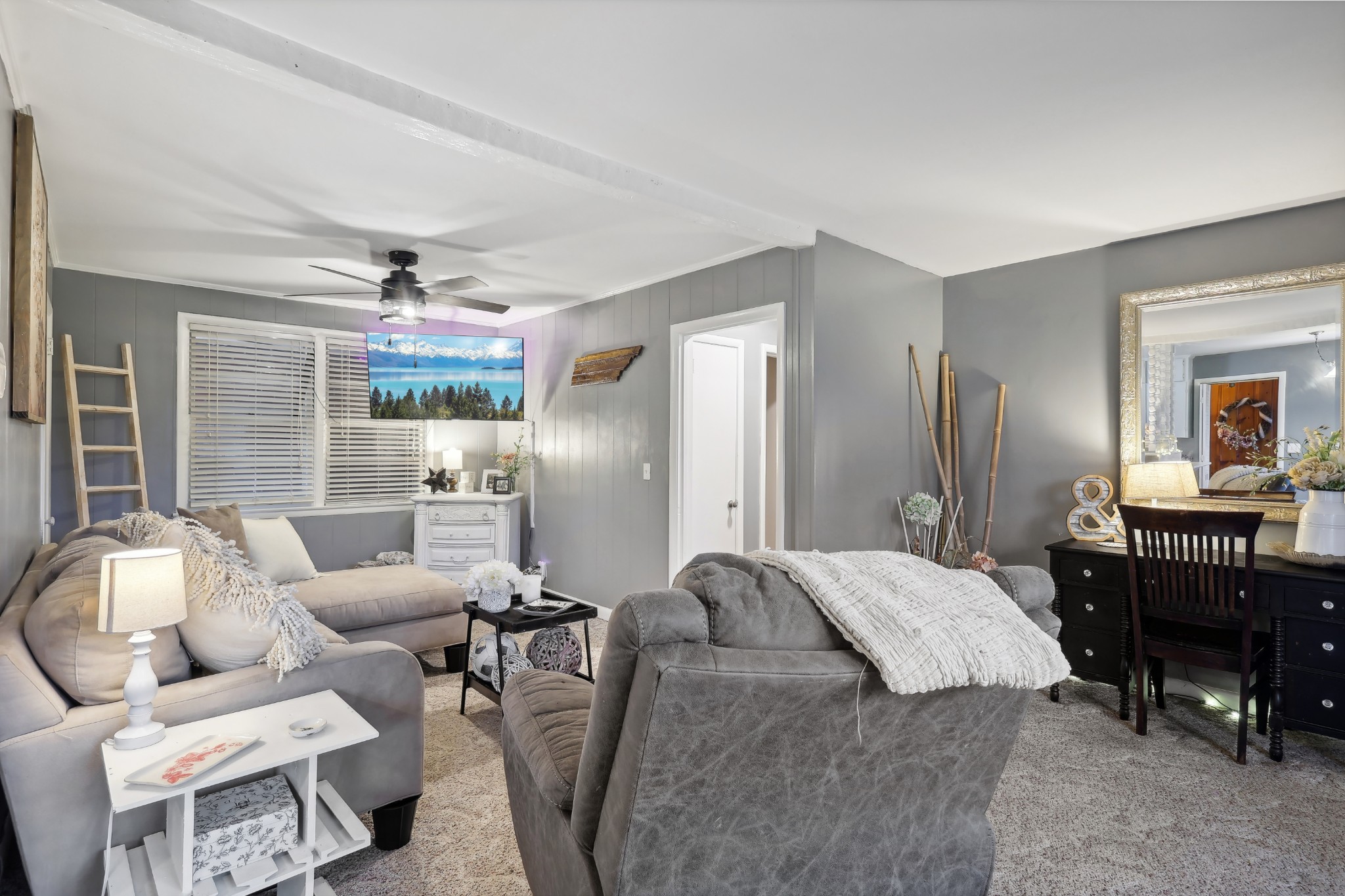 2517 Woodberry Dr