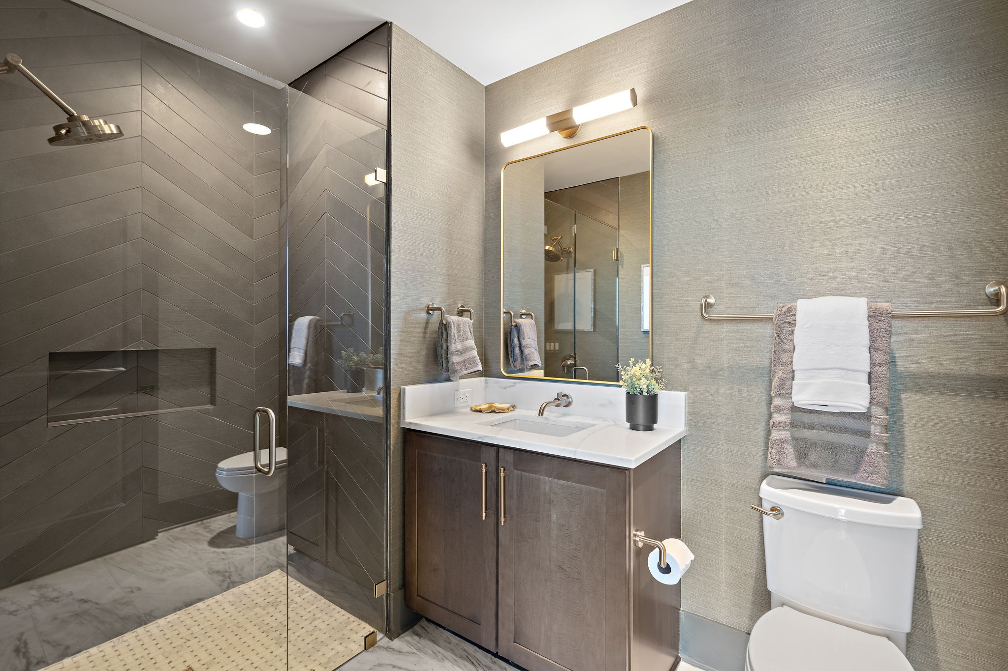 1616 West End Ave Unit: 2302