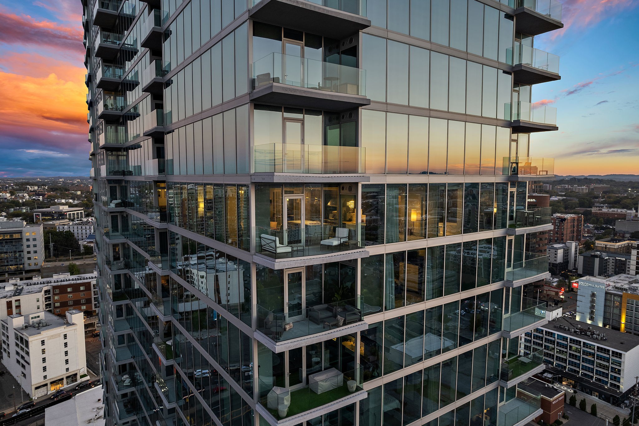 1616 West End Ave Unit: 2302