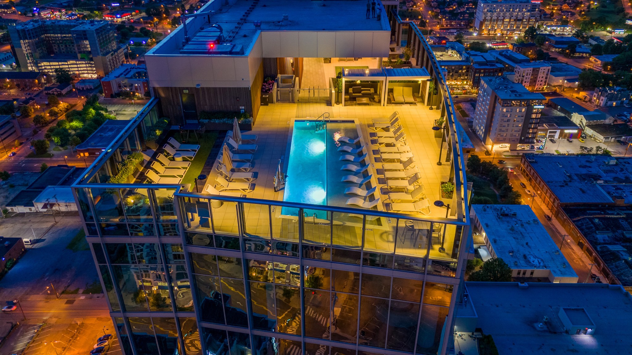 1616 West End Ave Unit: 2302