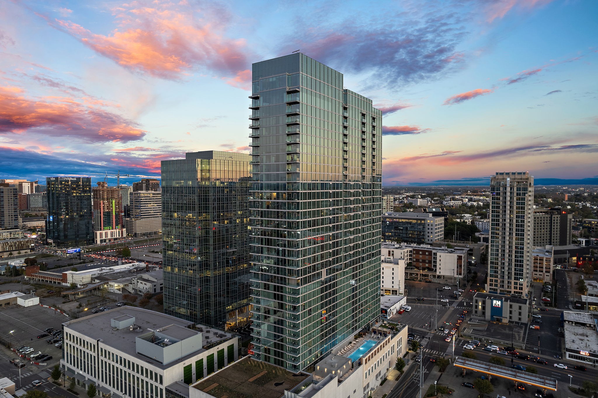 1616 West End Ave Unit: 2302