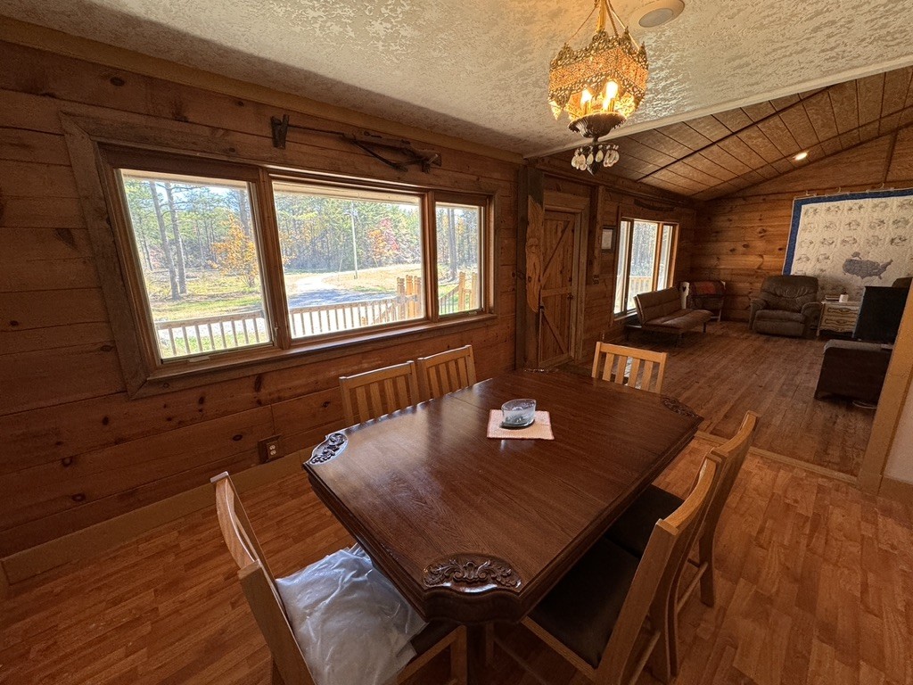 1215 Company Farm Rd