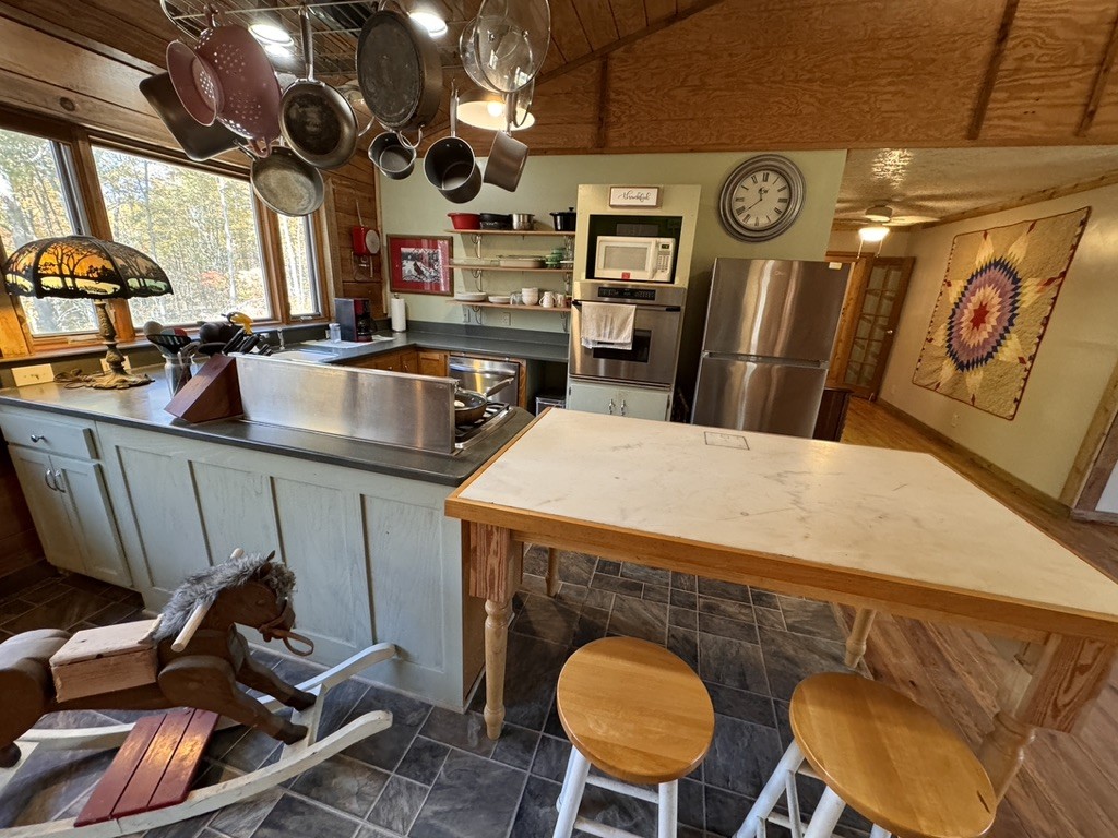 1215 Company Farm Rd