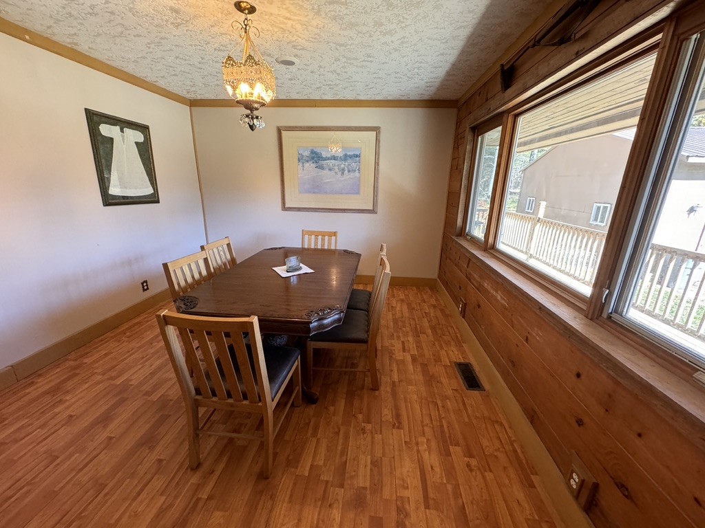 1215 Company Farm Rd