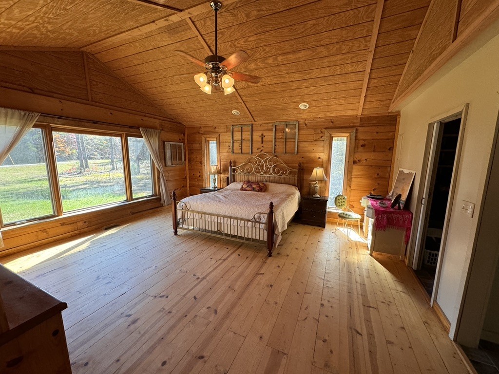 1215 Company Farm Rd