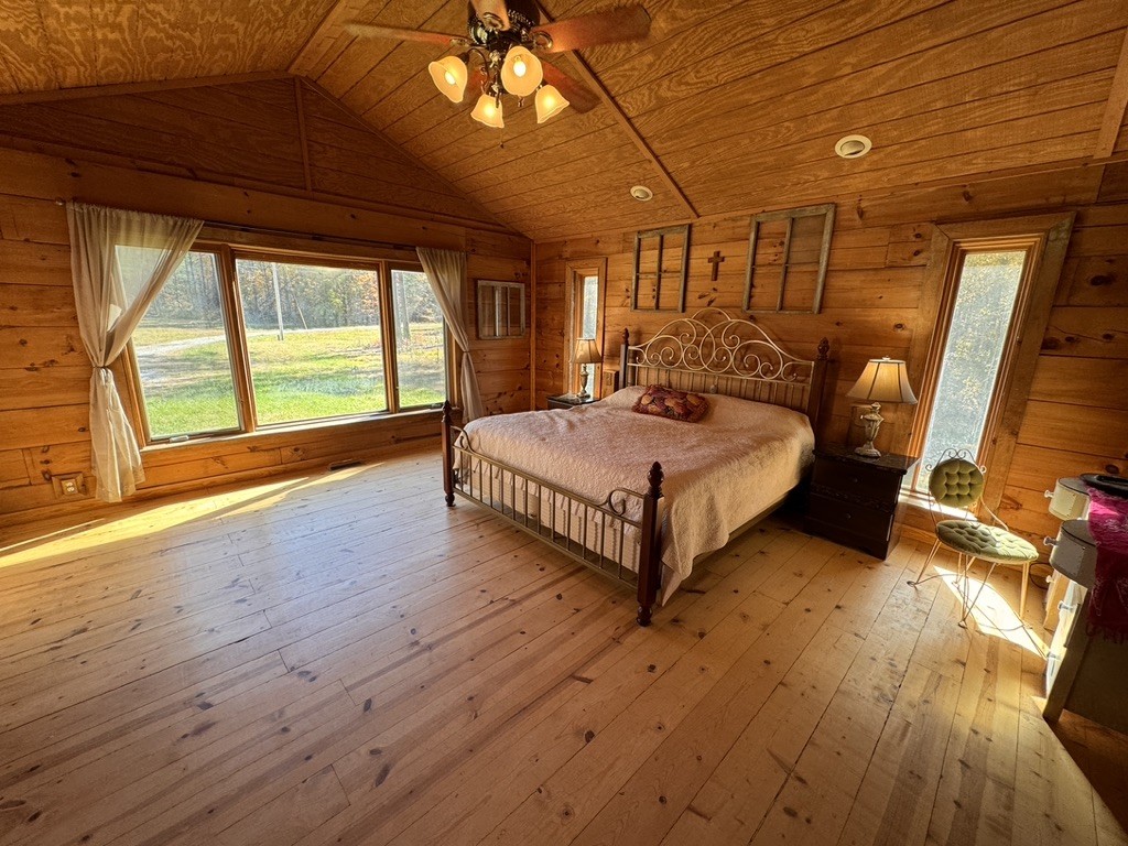 1215 Company Farm Rd