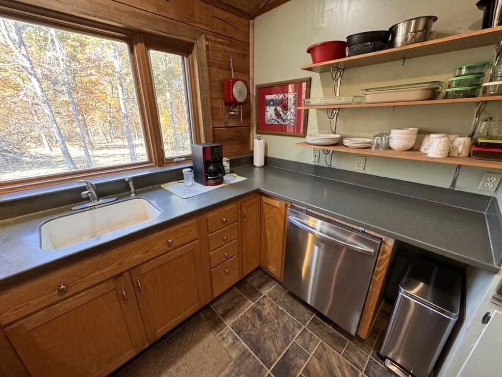 1215 Company Farm Rd