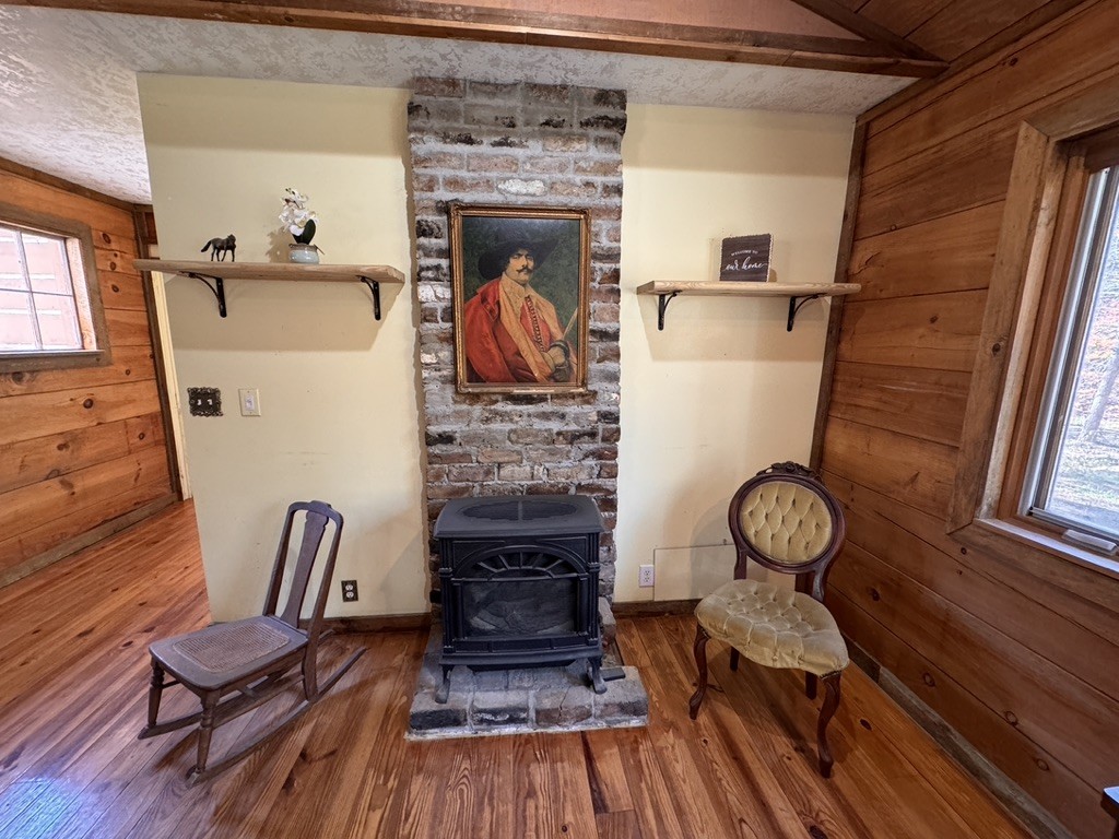 1215 Company Farm Rd