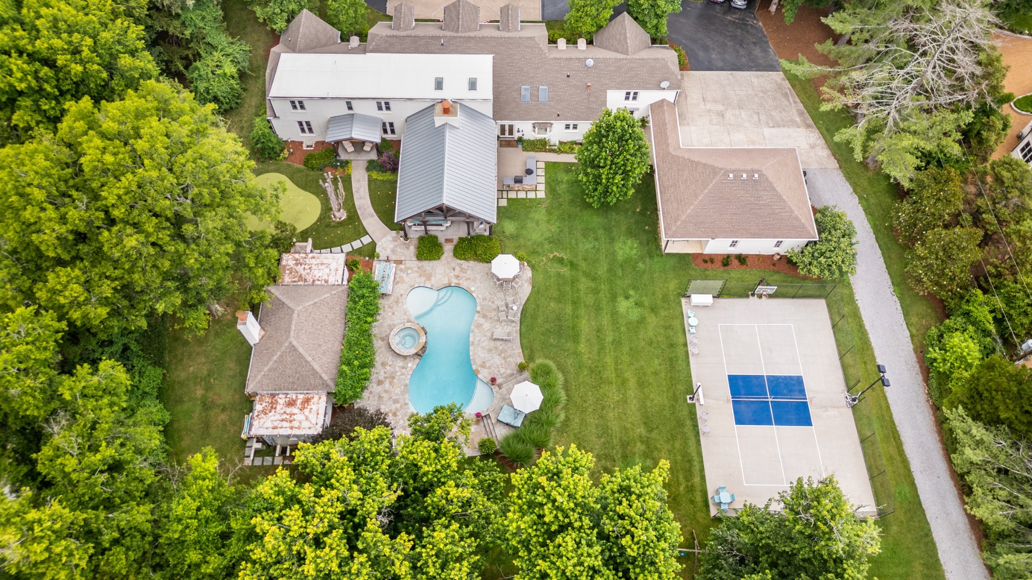 2221 Old Hickory Blvd