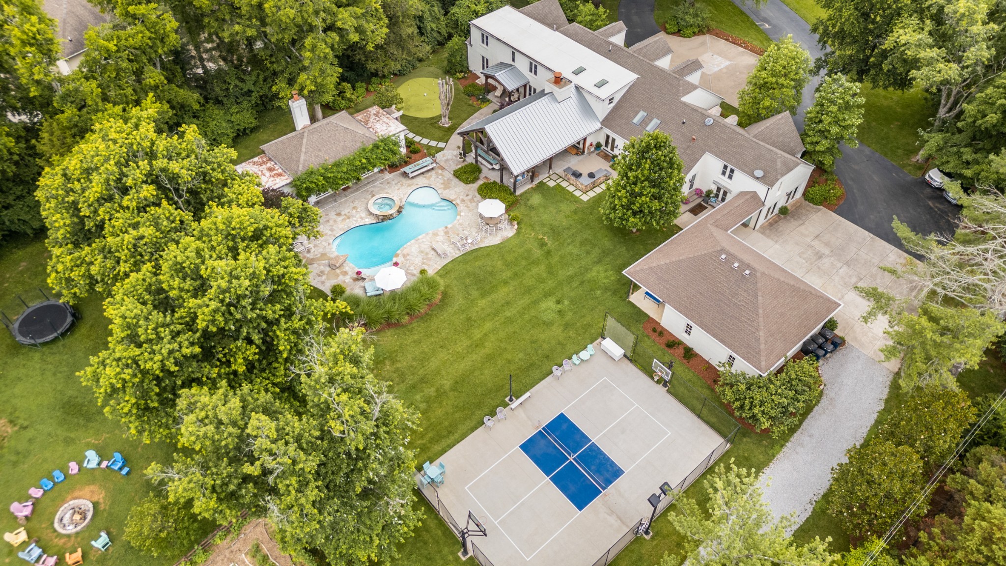 2221 Old Hickory Blvd