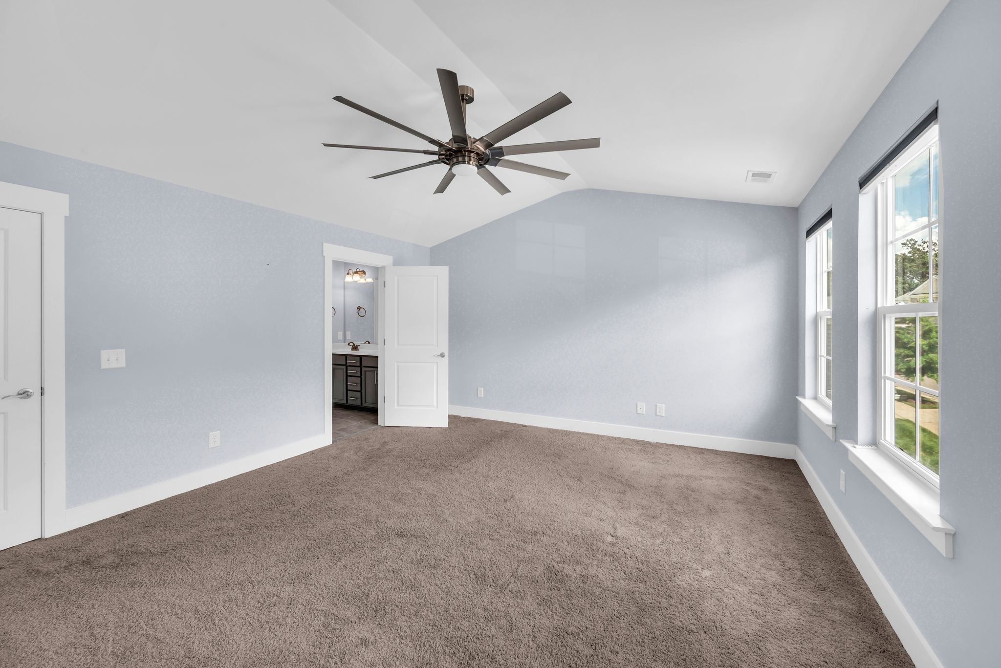 4123 Gracious Dr