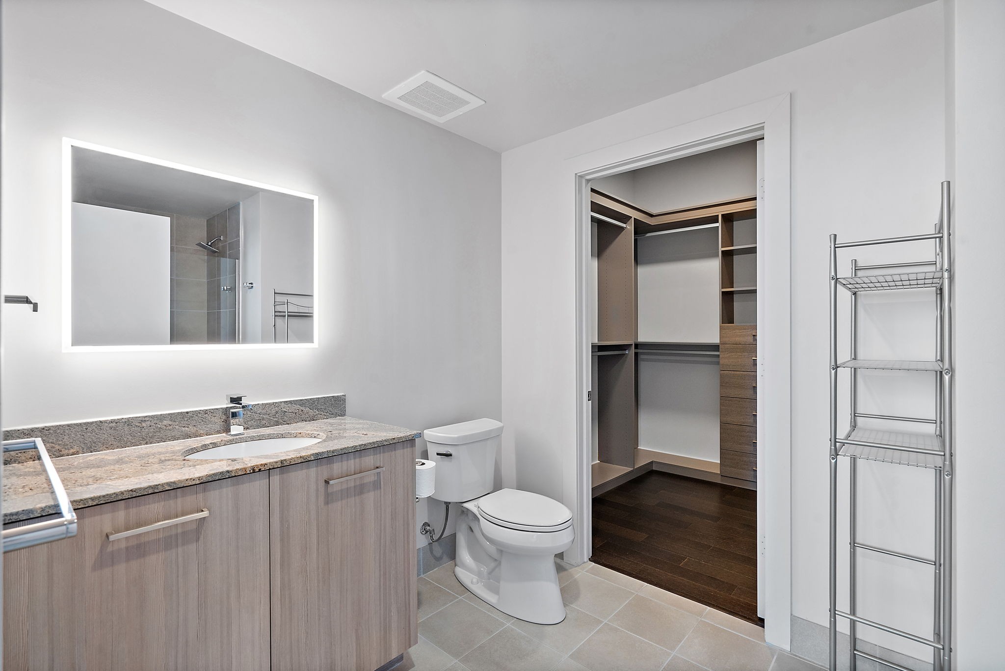 515 Church St Unit: 3606