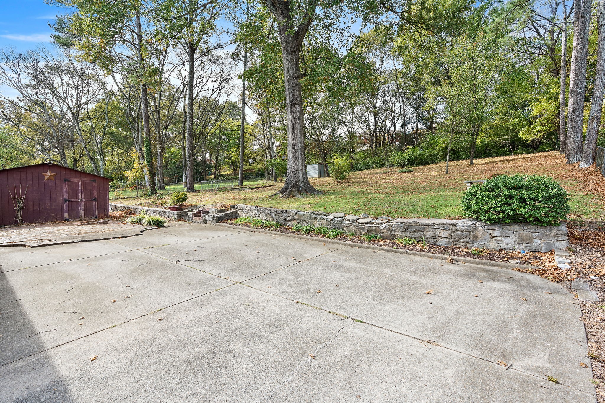 4807 Milner Dr