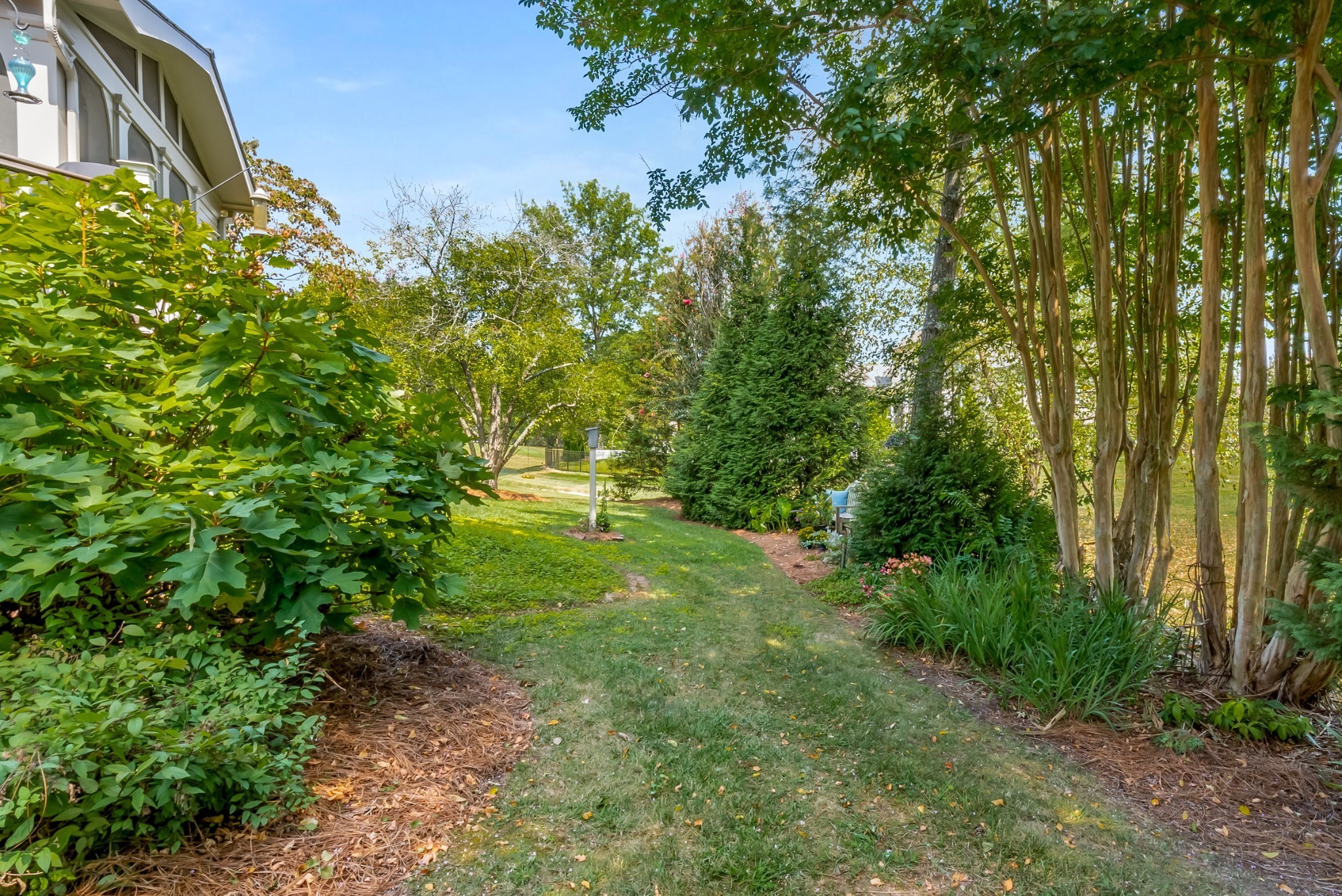 525 Dekemont Lane