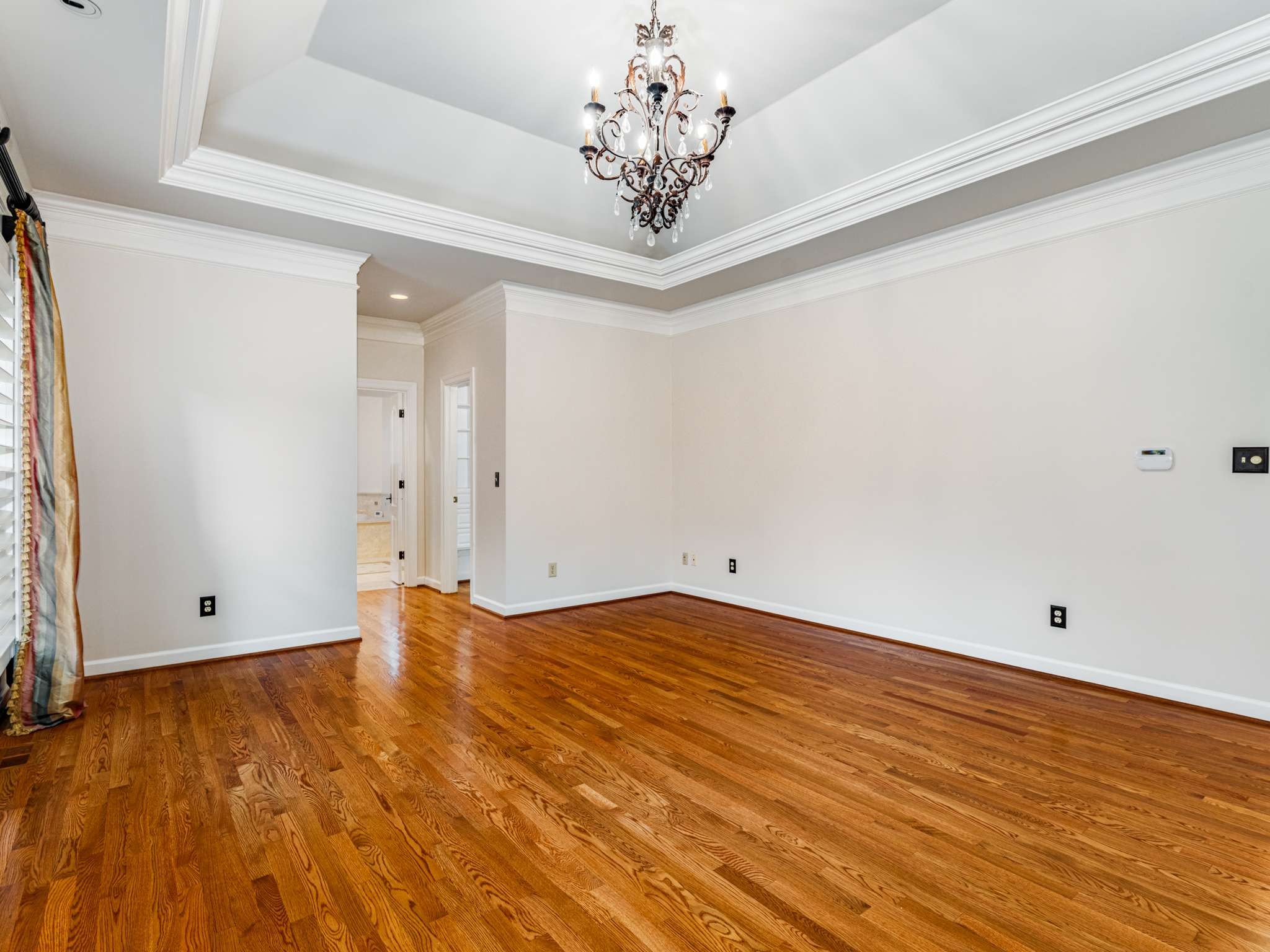 525 Dekemont Lane