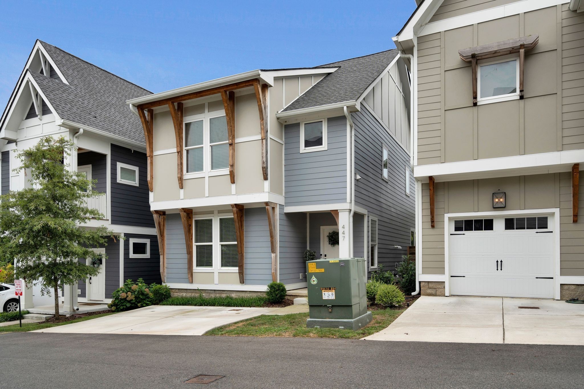 447 Becanni Ln