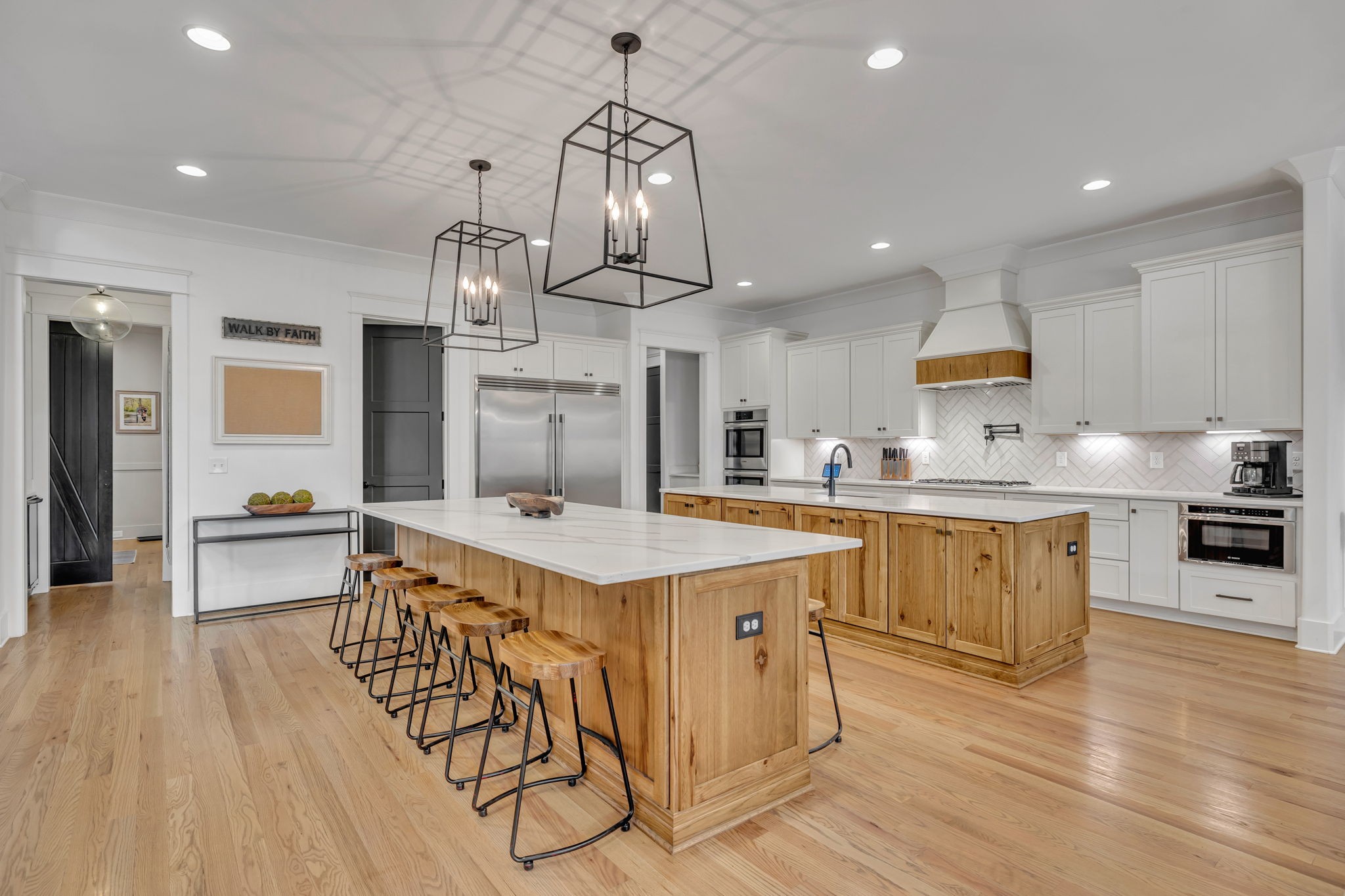 2109 Burgin Dr