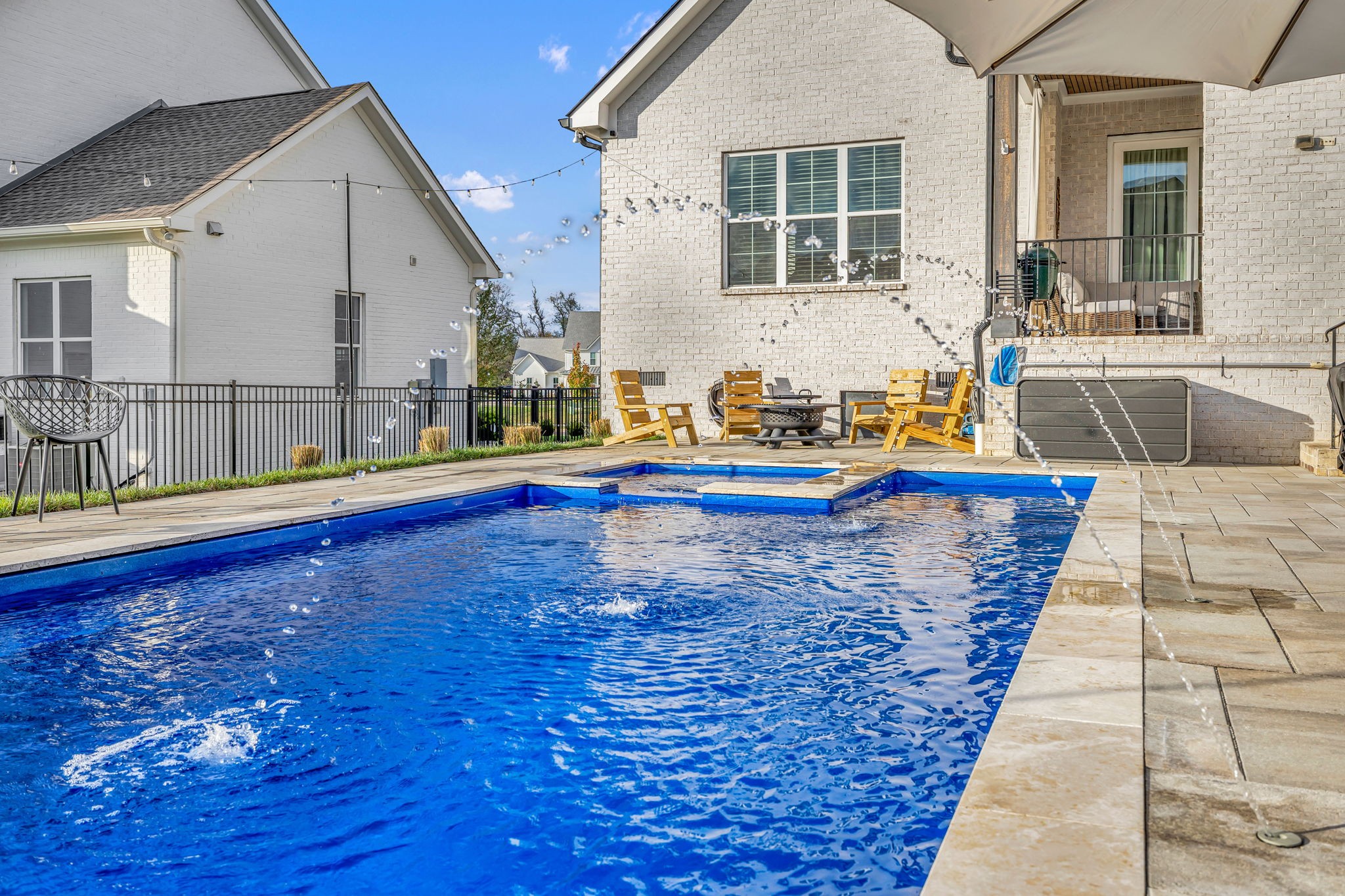 2109 Burgin Dr