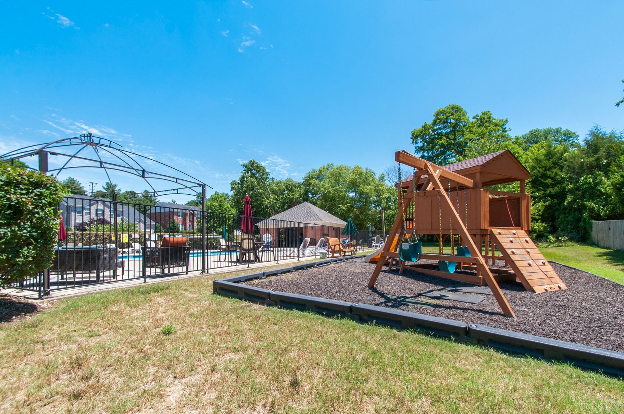 6932 Harpeth Glen Trce