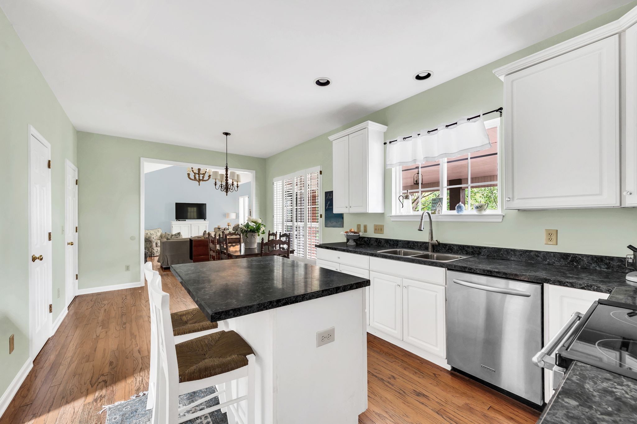 6932 Harpeth Glen Trce