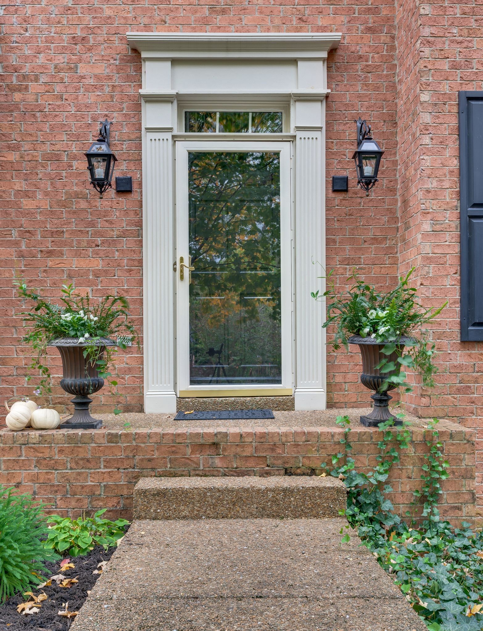 6932 Harpeth Glen Trce